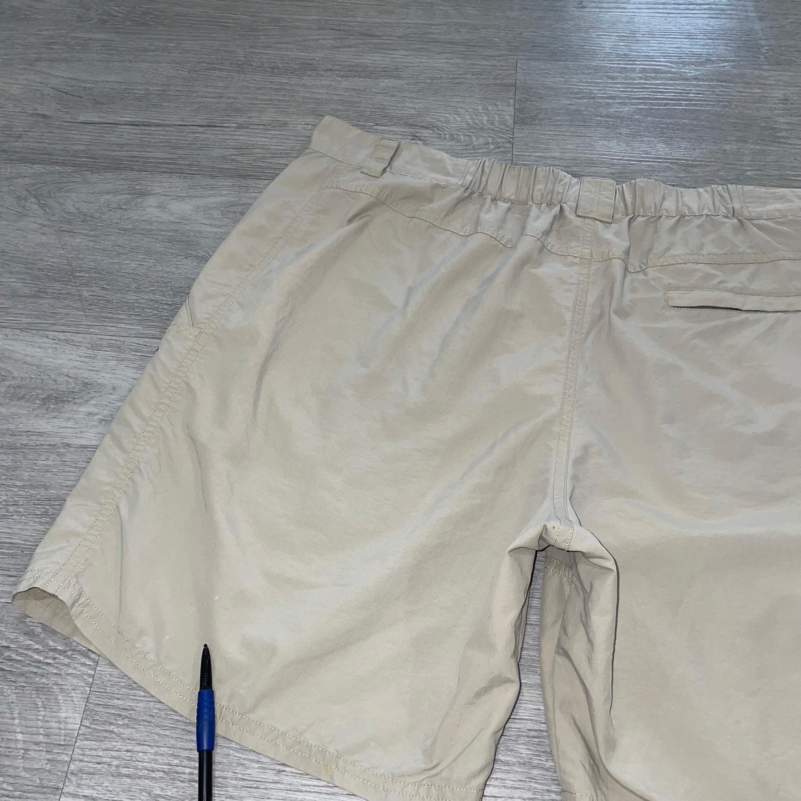 Patagonia Shorts Men’s XXL Sandy Cay 8” Utility Cargo Zip Pocket Hybrid Outdoor