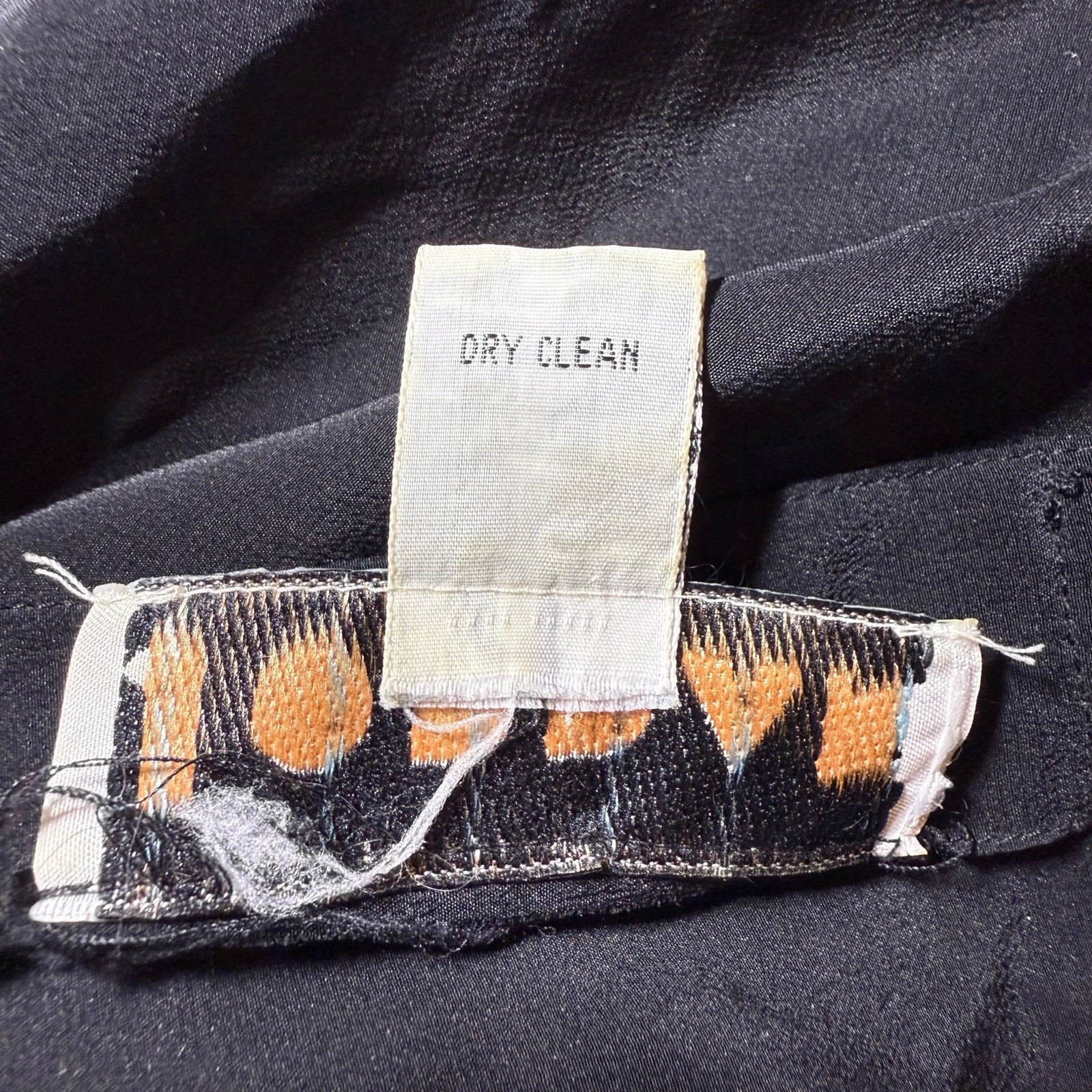 Vintage 100% Silk Pleated 80’s Style Blouse Button Down Back Old Money – Sz 8