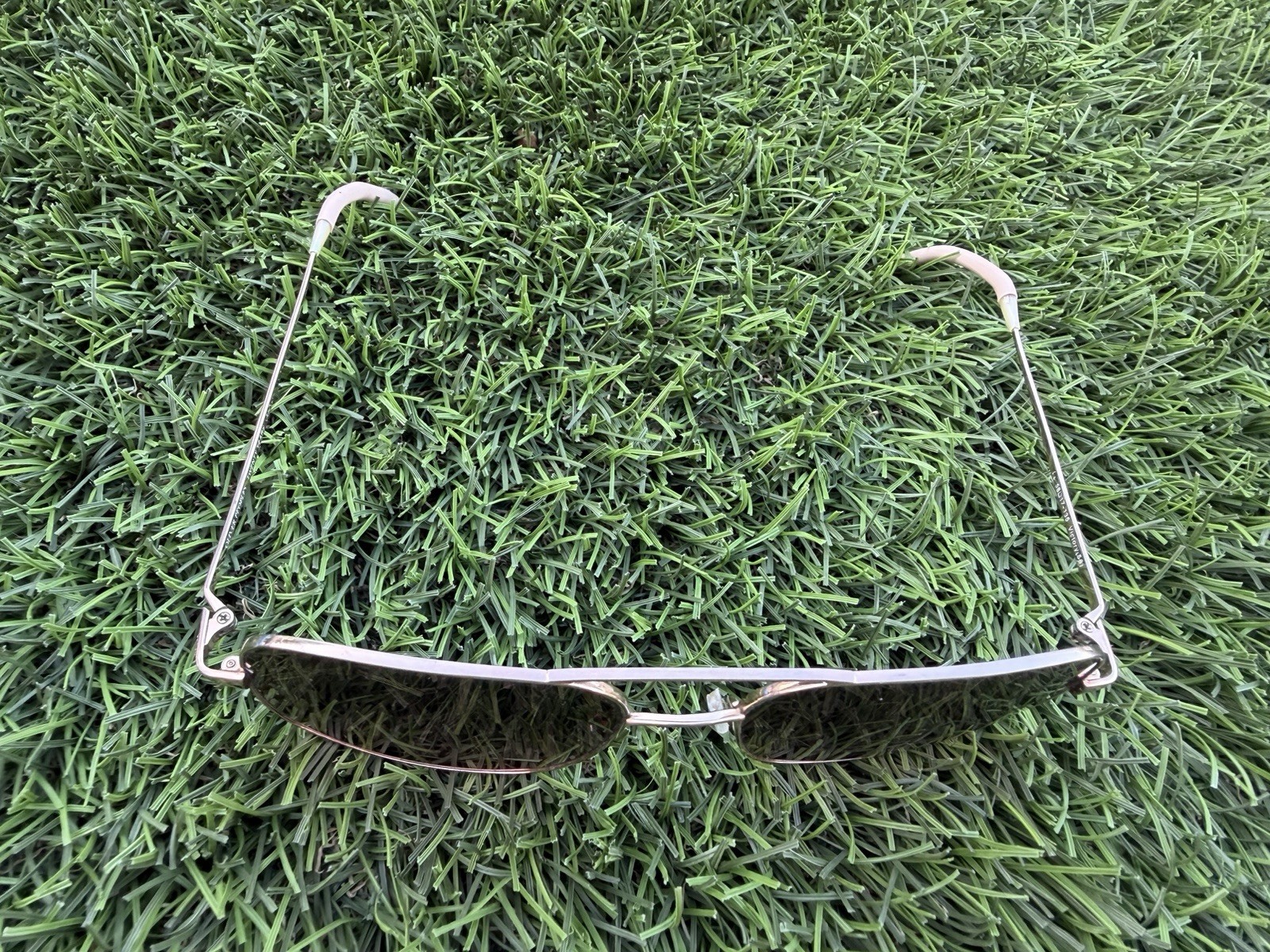 Oliver Peoples Victory 58 VFX Gold/Cognac Gradient Preowned See Description