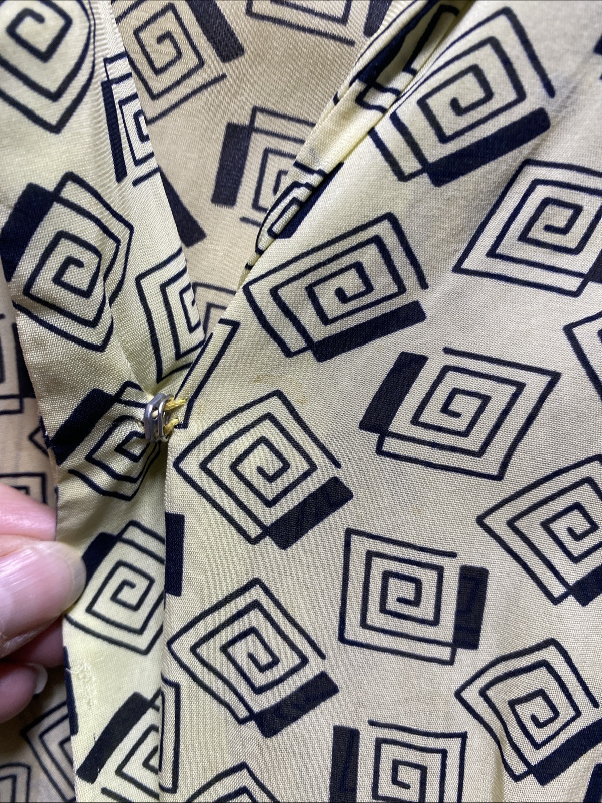 VTG 40’s GEORGIANA Geometric Print Size 14 Day Dress Zipper Snap Button *READ*