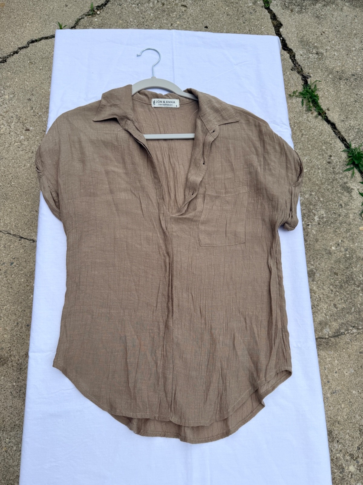 Women’s Summer Tops Size Small — 4 piece brown top lot