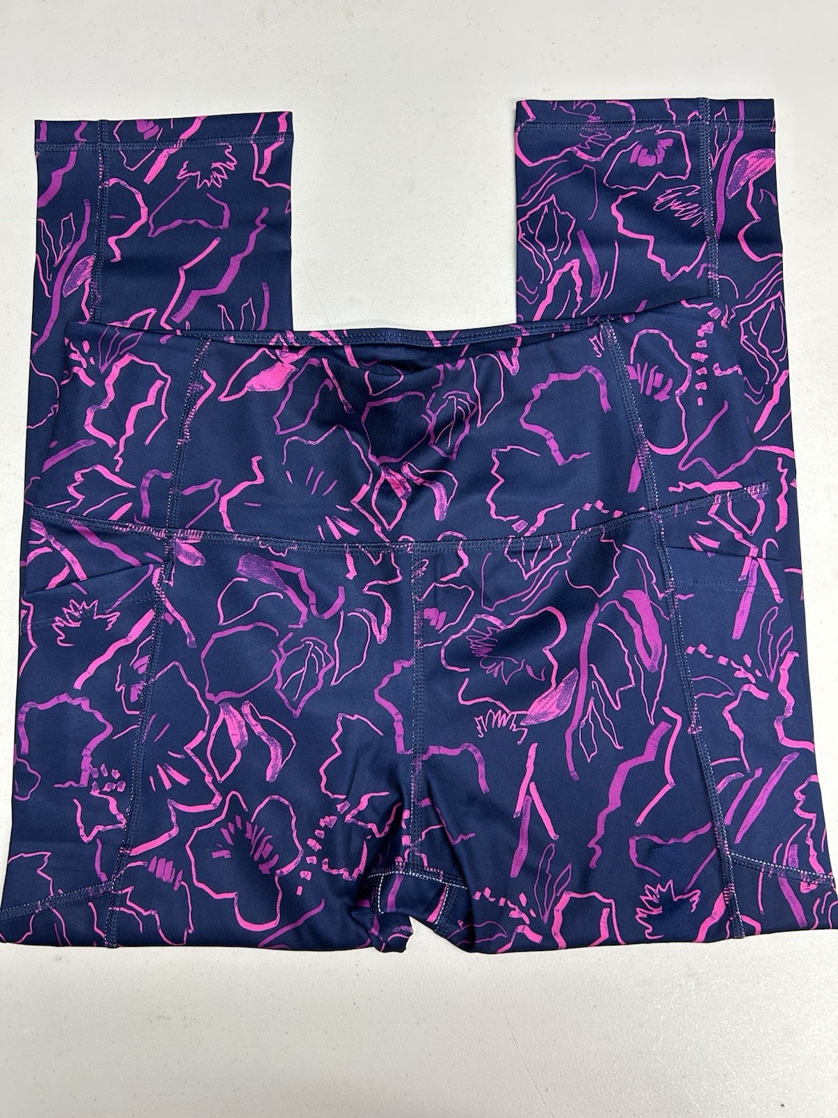 Avia Women’s Print Capri W/side Pocket Size S 4/6 NWT