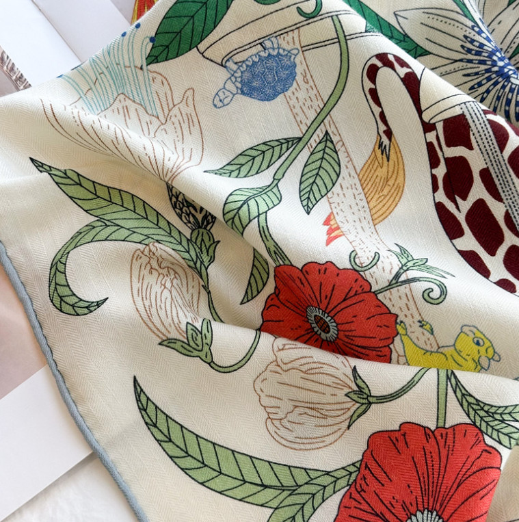 70% Cashmere 30% Silk Wrap Scarf garden Print Double Face Print Shawl 135X135cm