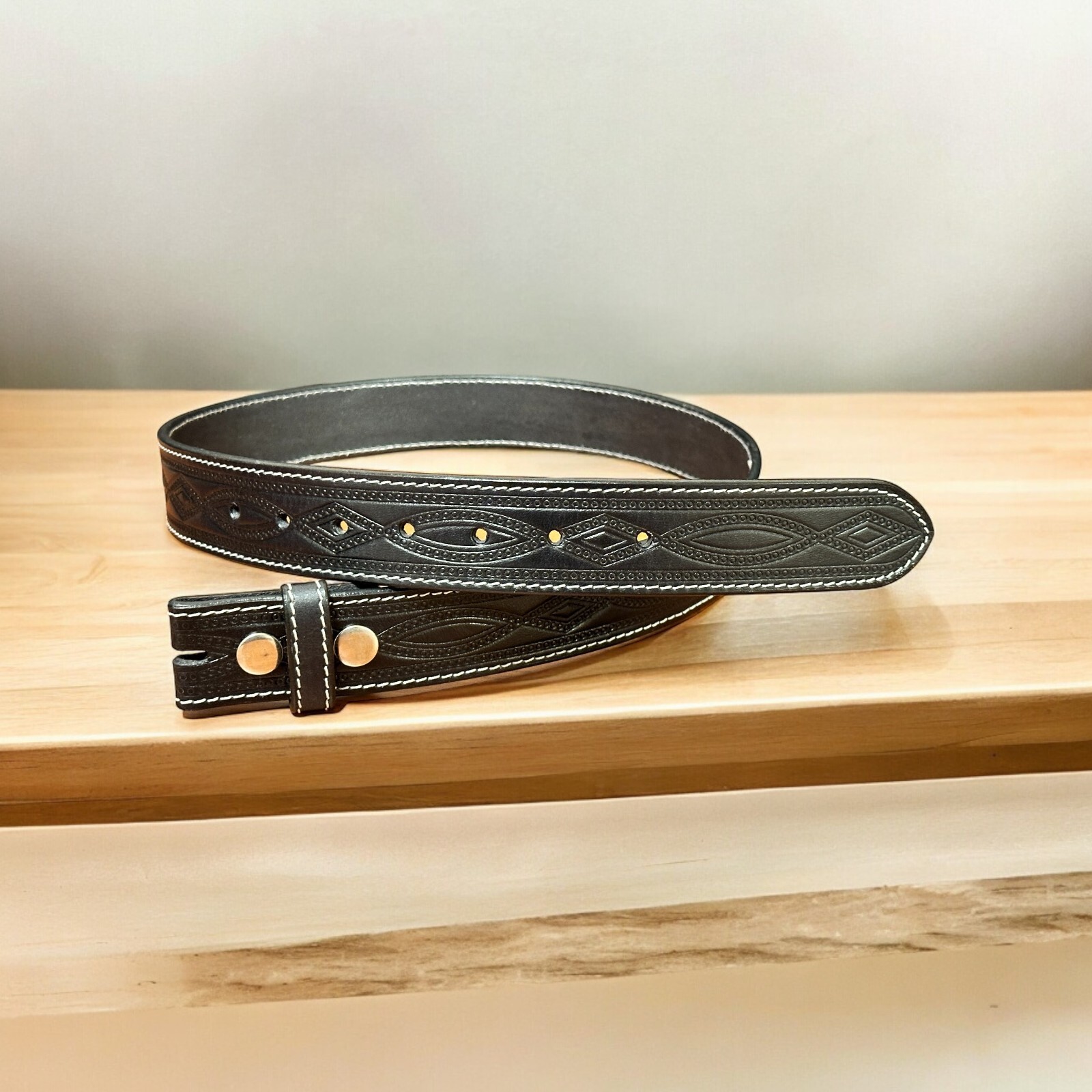 Western Belt Handmade Strap Men’s Full Grain Leather No Buckle Cowboy Rodeo Belt
