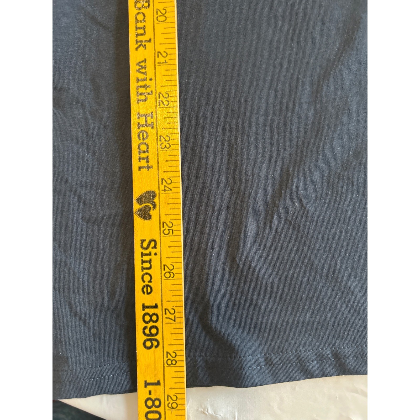 Columbia T-Shirt Long Sleeve Graphic Logo Mens Size M Charcoal Grey Orange New