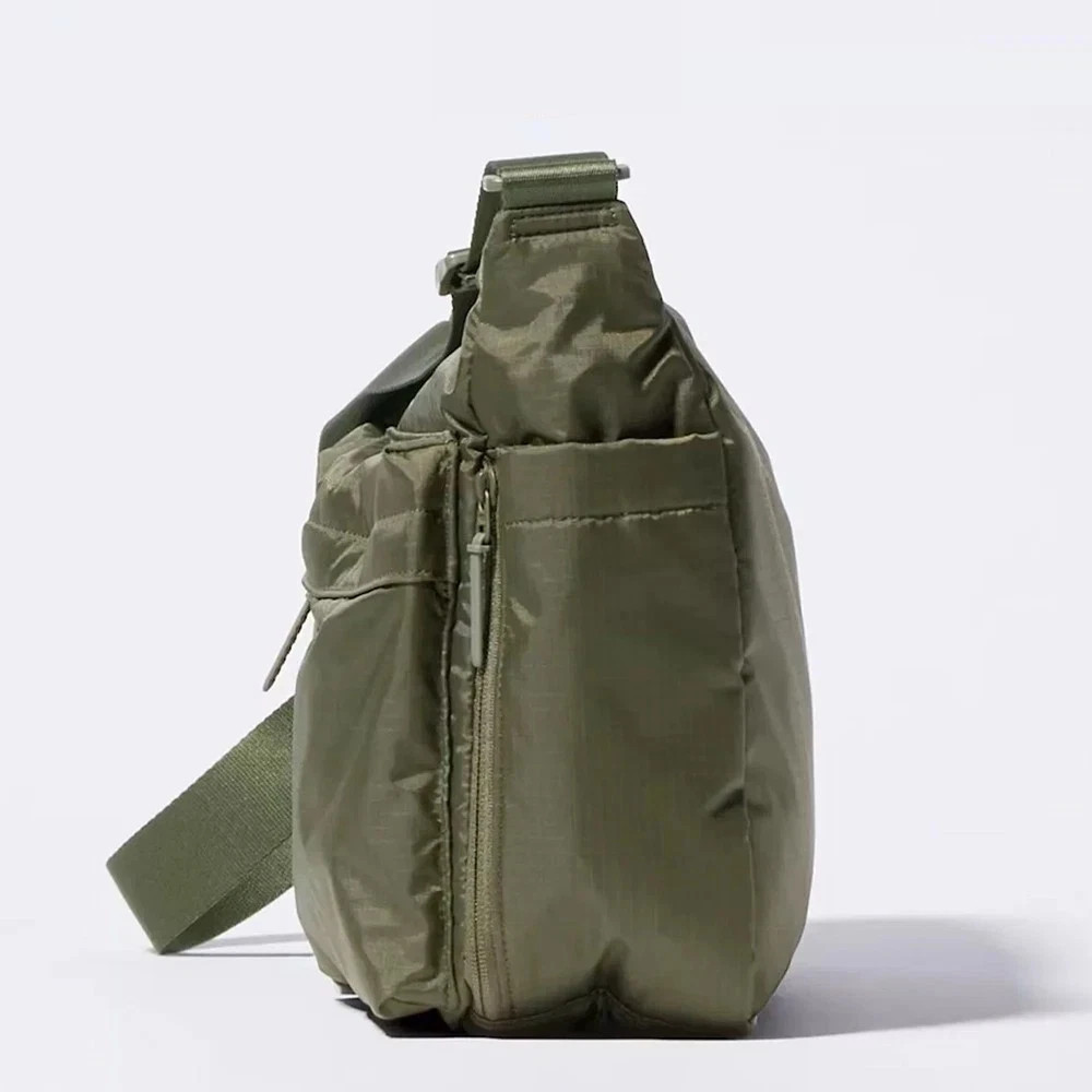 UNIQLO Casual Multi-pocket Messenger Bag Men Women Shoulder Bag Travel Sport Bag