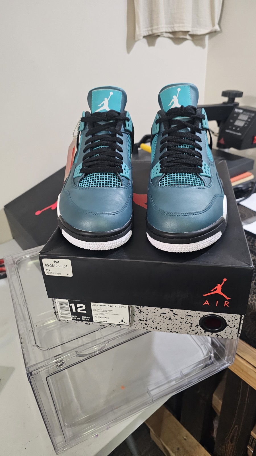 Jordan Air Jordan 4 Retro Teal/Black/White Leather Mid-Top 705331-330 2015