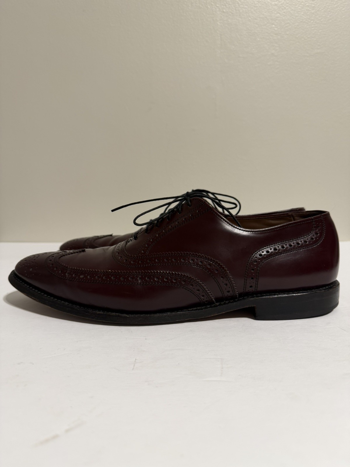Allen Edmonds Lloyd Men’s Burgundy Oxblood Leather Wingtip Oxford Size 12D