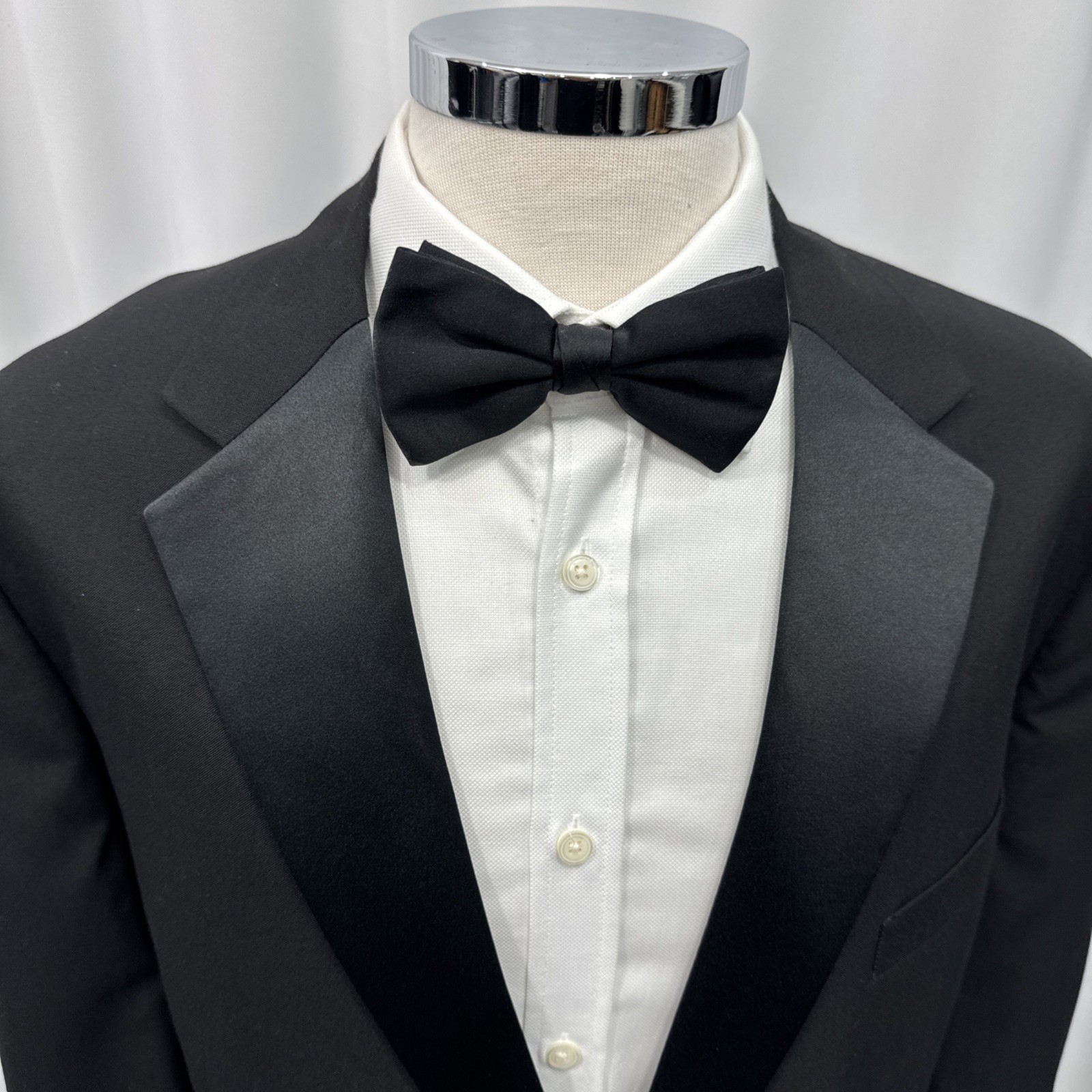 M&S Tailoring Men’s Black Machine Washable 2 Piece Dinner Suit C48M W48 L31