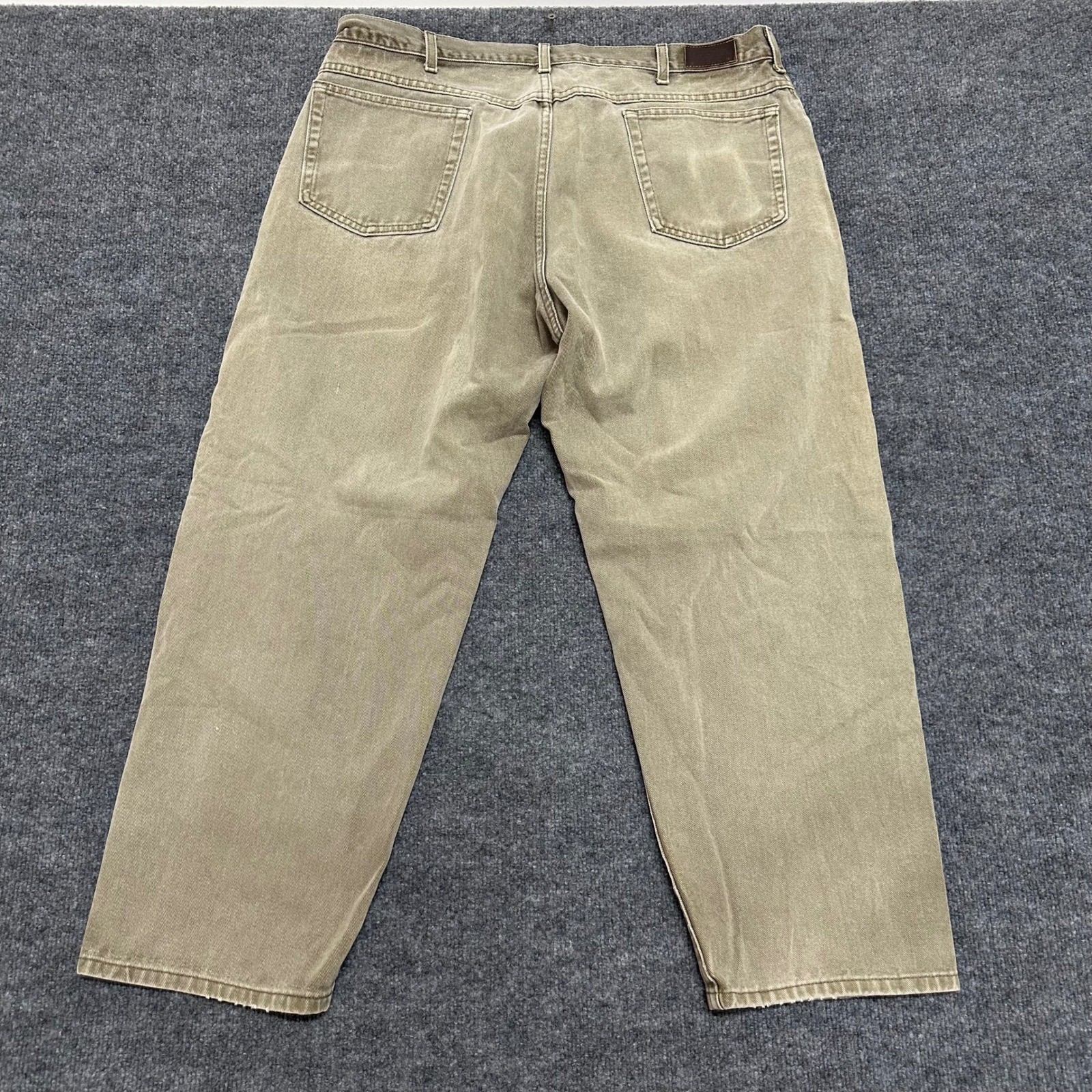 LL Bean Pants Mens Size 40×29 Khaki Olive Relaxed Fit Straight Leg Cotton USA