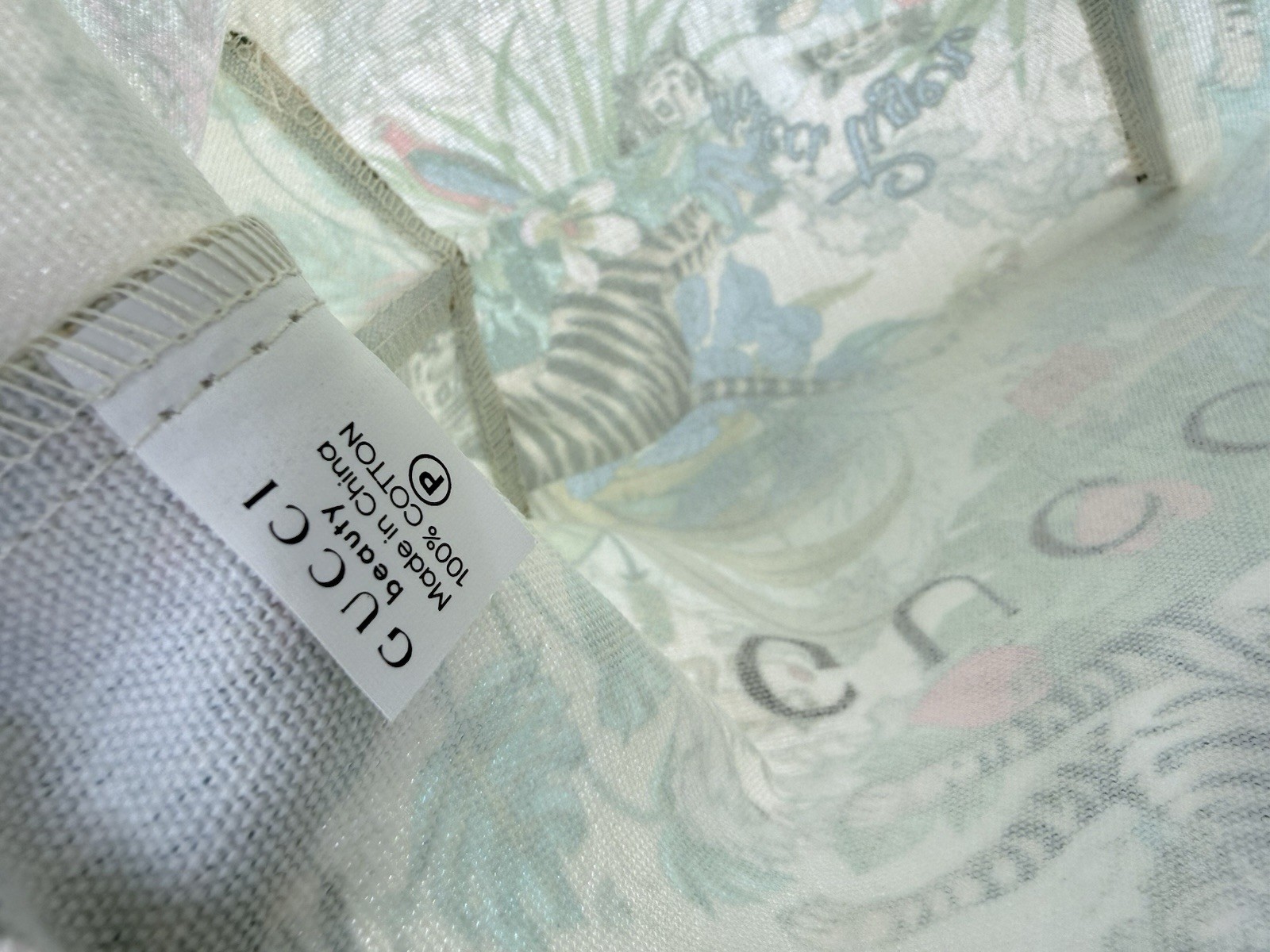 Gucci Beauty Tian Tiger Mini Canvas Tote Bag GWP