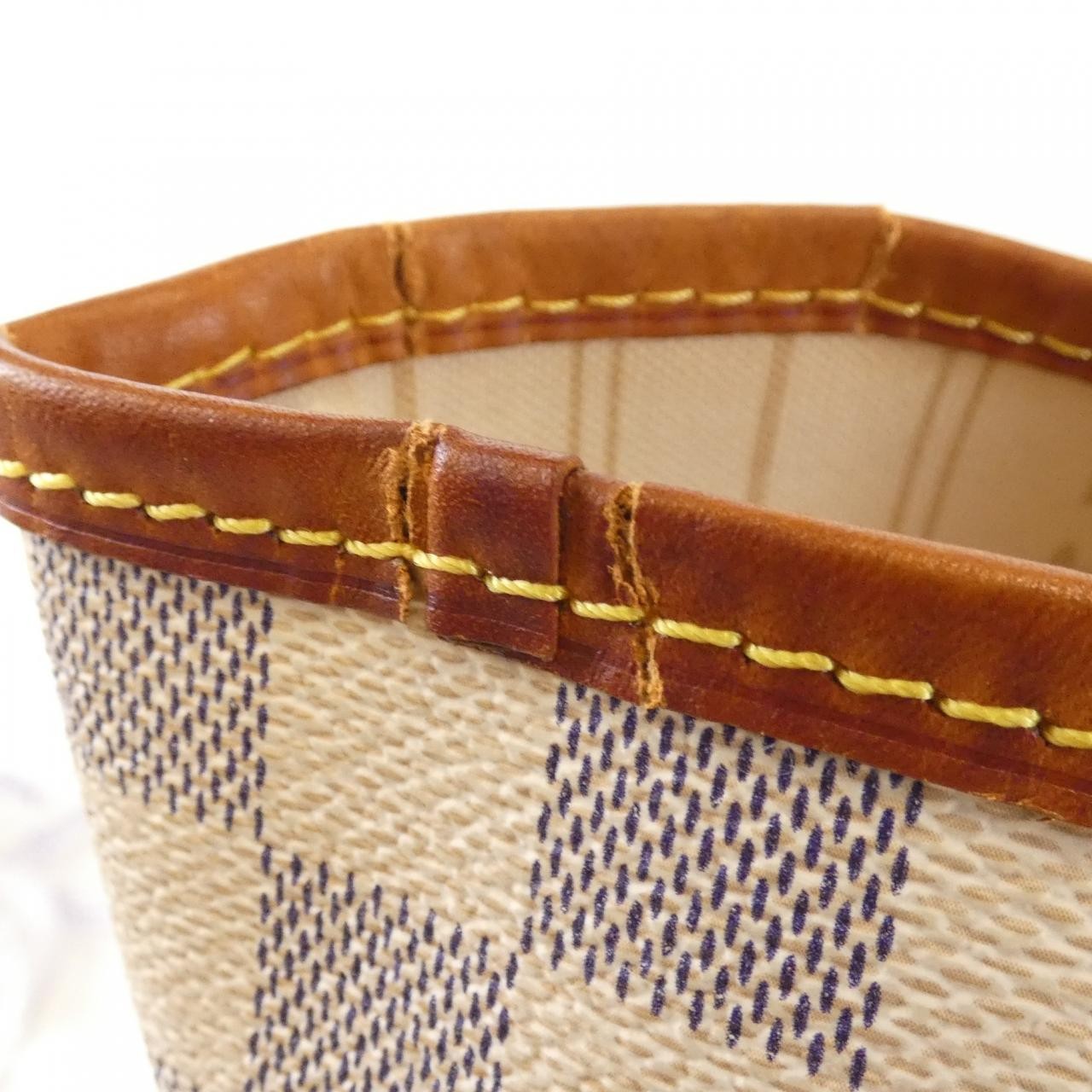 Authentic Louis Vuitton Damier Azur Neverfull MM N51107 Bag #230-000-121-0452