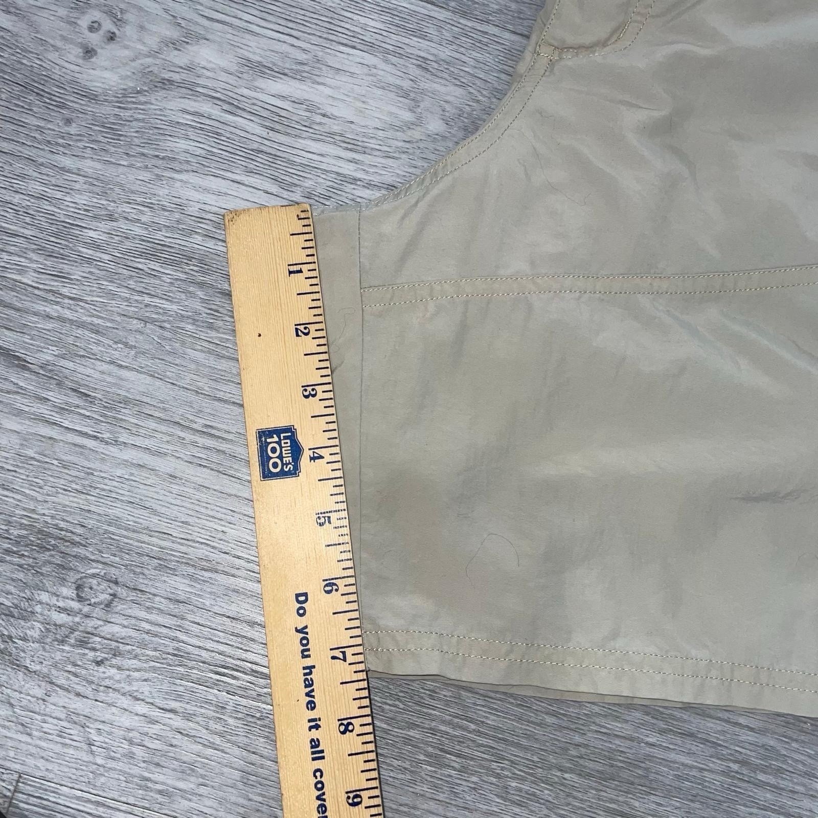 Patagonia Shorts Men’s XXL Sandy Cay 8” Utility Cargo Zip Pocket Hybrid Outdoor