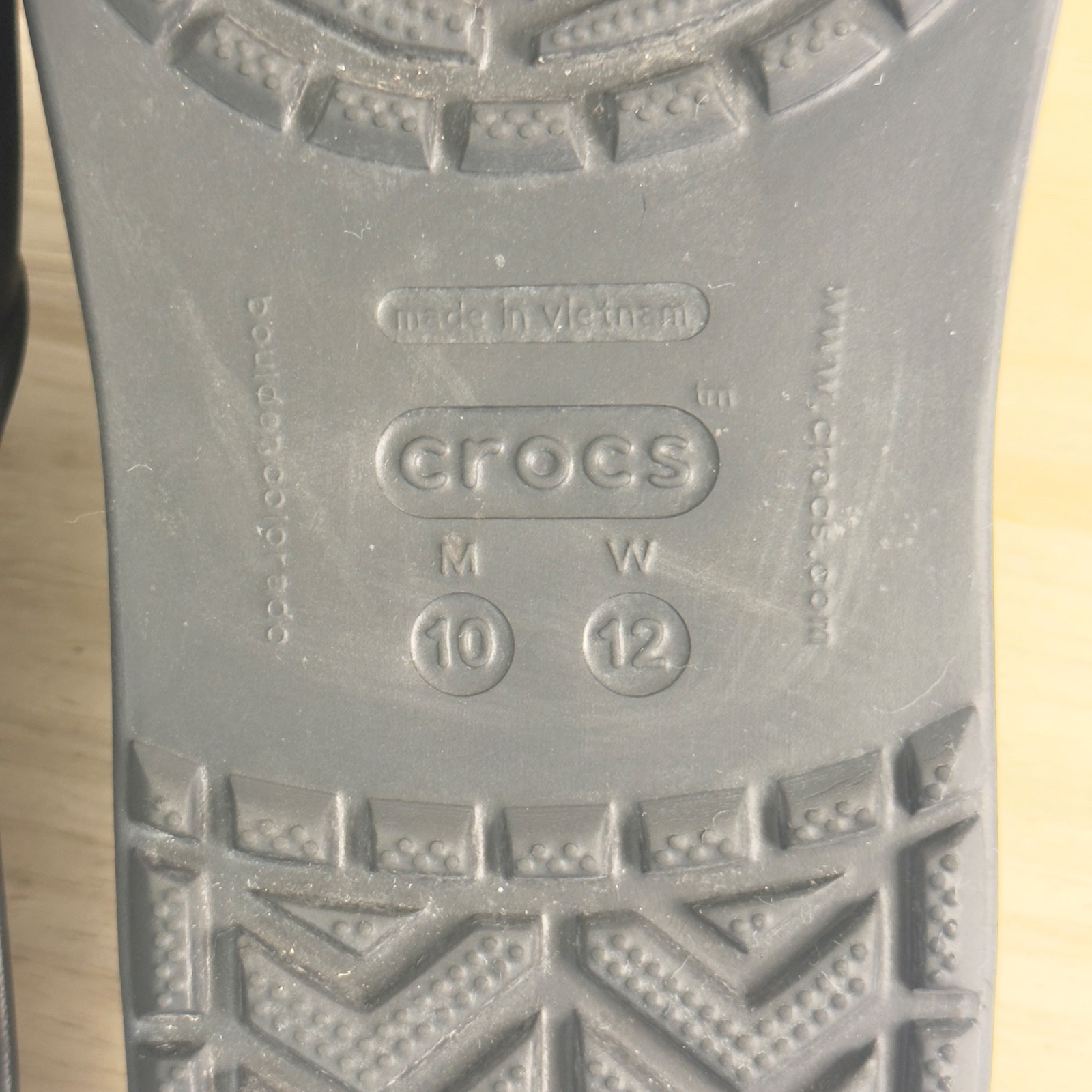 Crocs Unise Bayaband Slides Sandals White Stripe Logo Slip-On Women 12 Men 10