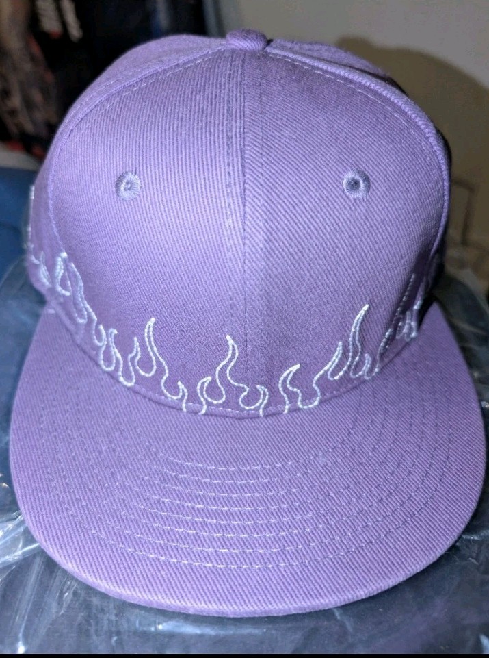 1050NYC Purple Flame Baseball Cap Men’s Size 7 Casual