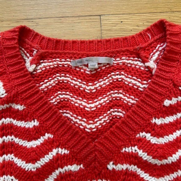 Gap Orange & White knit sweater, Women’s Small