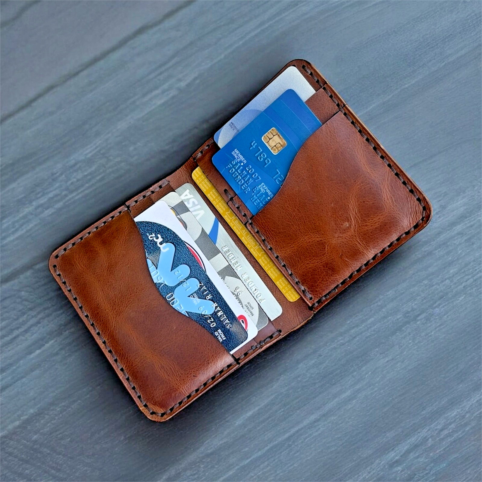 Vintage Leather Mens Slim Bifold Handmade Card Holder RFID Blocking Wallet