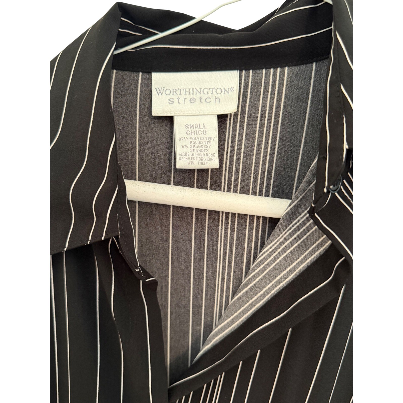 Worthington Stretch Womens Small Black White Pinstripe Button Down Blouse Shirt