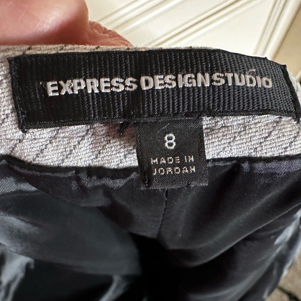 Express Studio Design Pin Striped Fully Lined Skirt Size 8