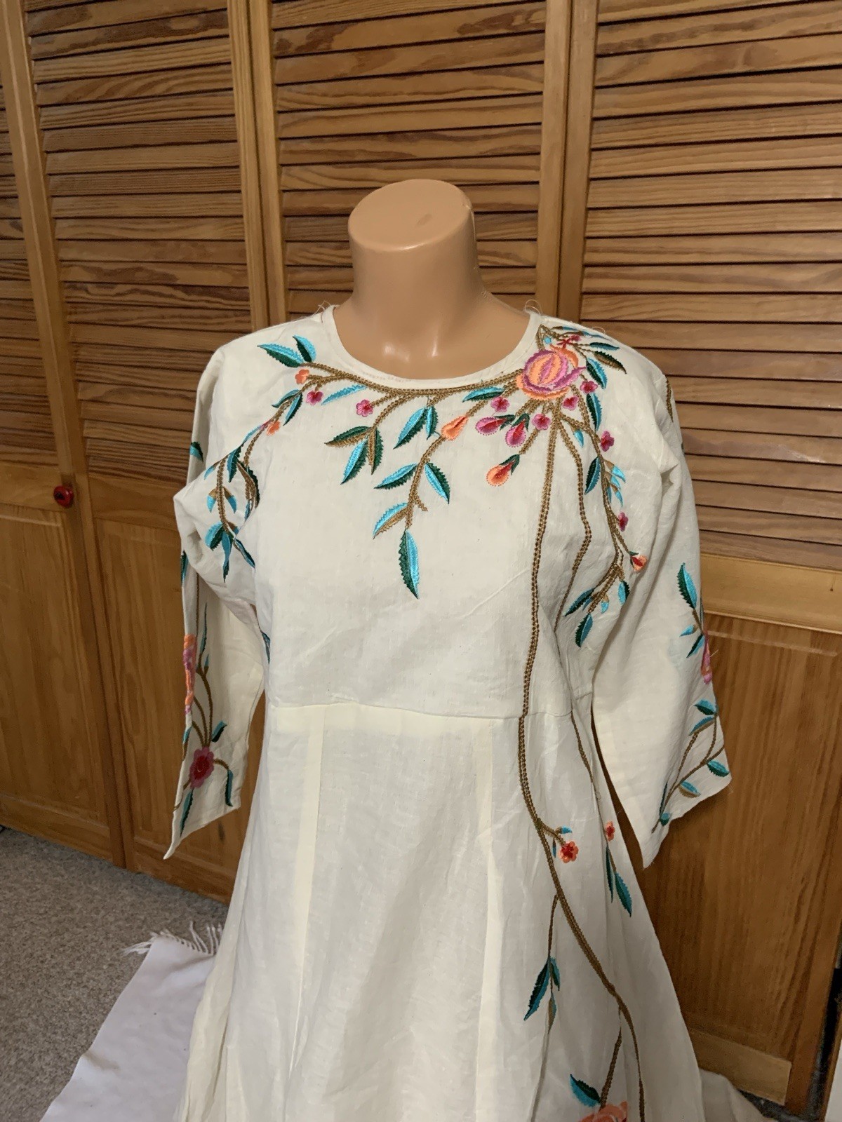 Floral Embroidered Kurti dress one size l/xl cotton handmade fully lined gown