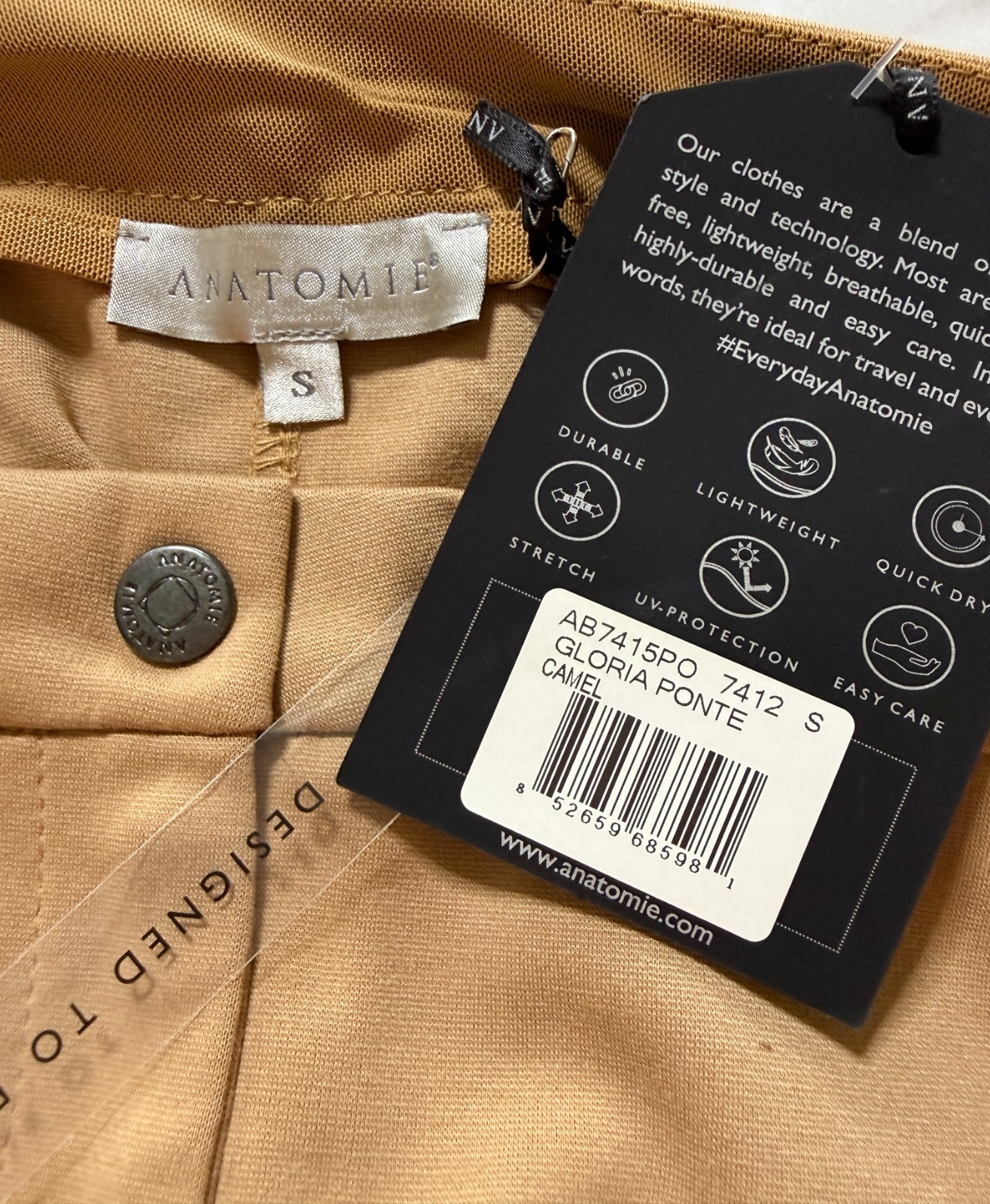 NWT WOMEN’S ANATOMIE GOLF PANTS – SIZE: SMALL – CAMEL (A4.8)