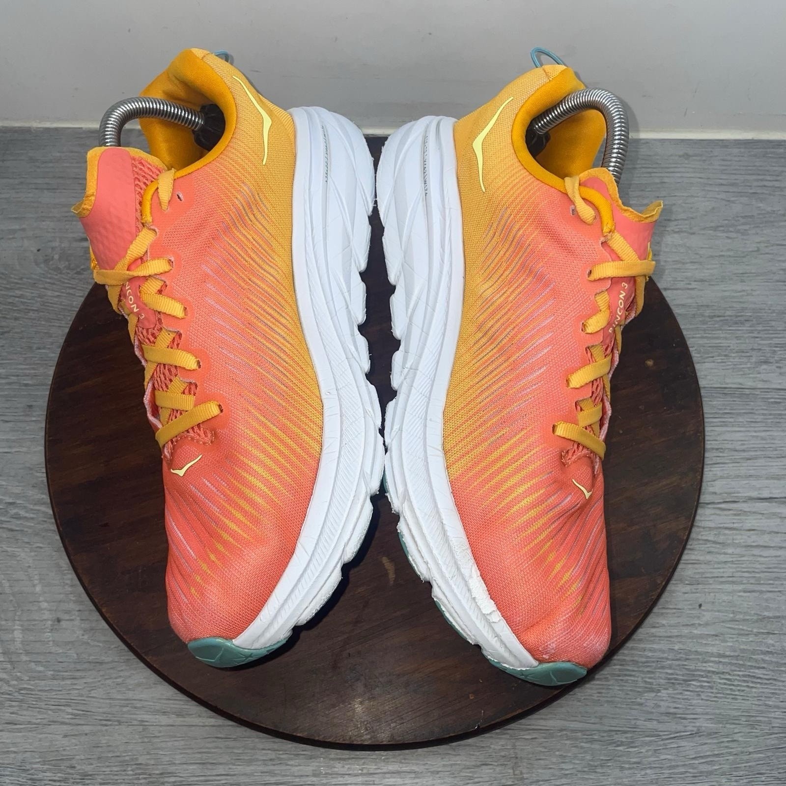 Hoka One One Rincon 3 Camellia Radiant Yellow Orange Shoes Sneakers Women’s 9.5B