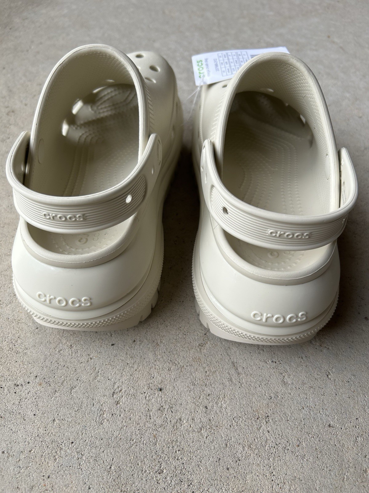NWT Crocs Mega Crush Platform Clog Sandals Bone W 8 M 6