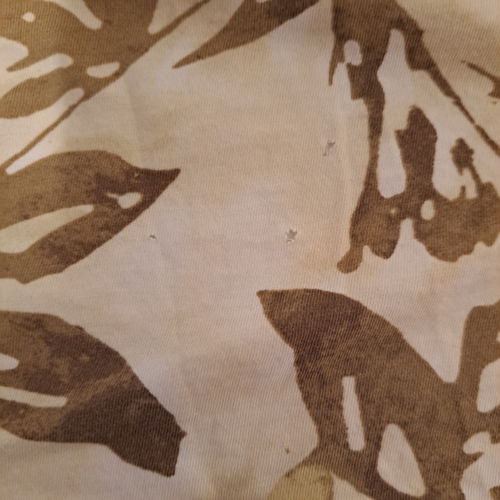 Relativity brand women’s olive green & cream colored cap sleeved shirt w/flaws