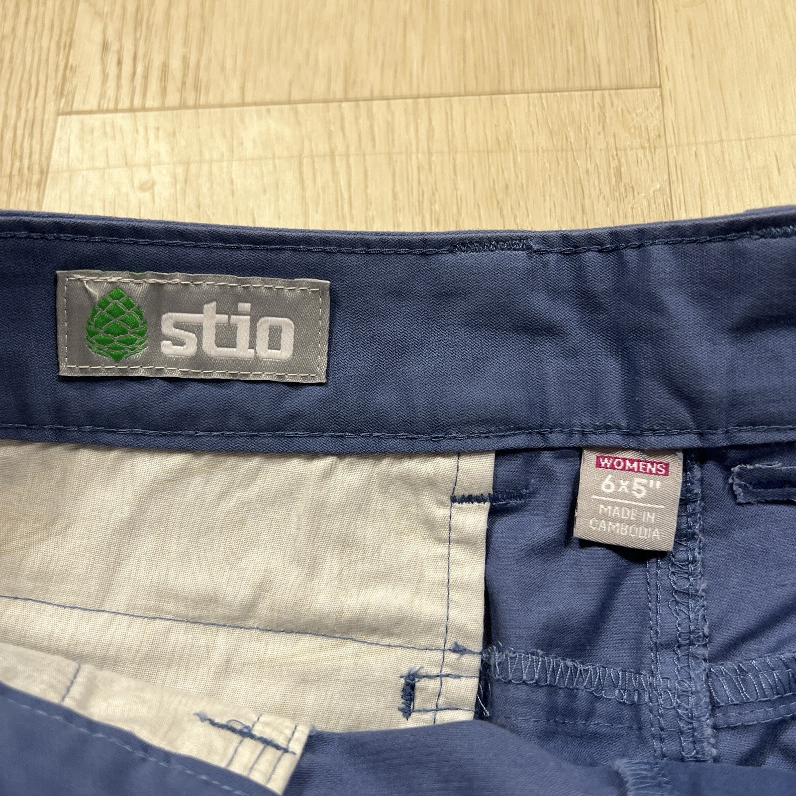 Stio Womens Shorts Size 6 Rivet Twill Slate Blue 5″ Stretch Organic Cotton NEW