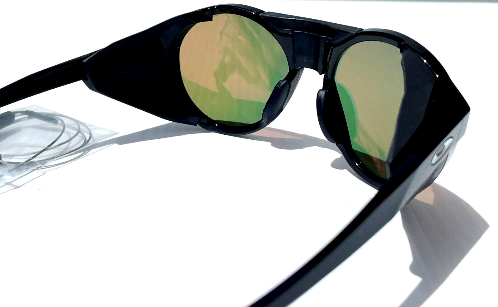 Oakley CLIFDEN Polished Black Round POLARIZED Galaxy Ruby Lens Sunglass 9440