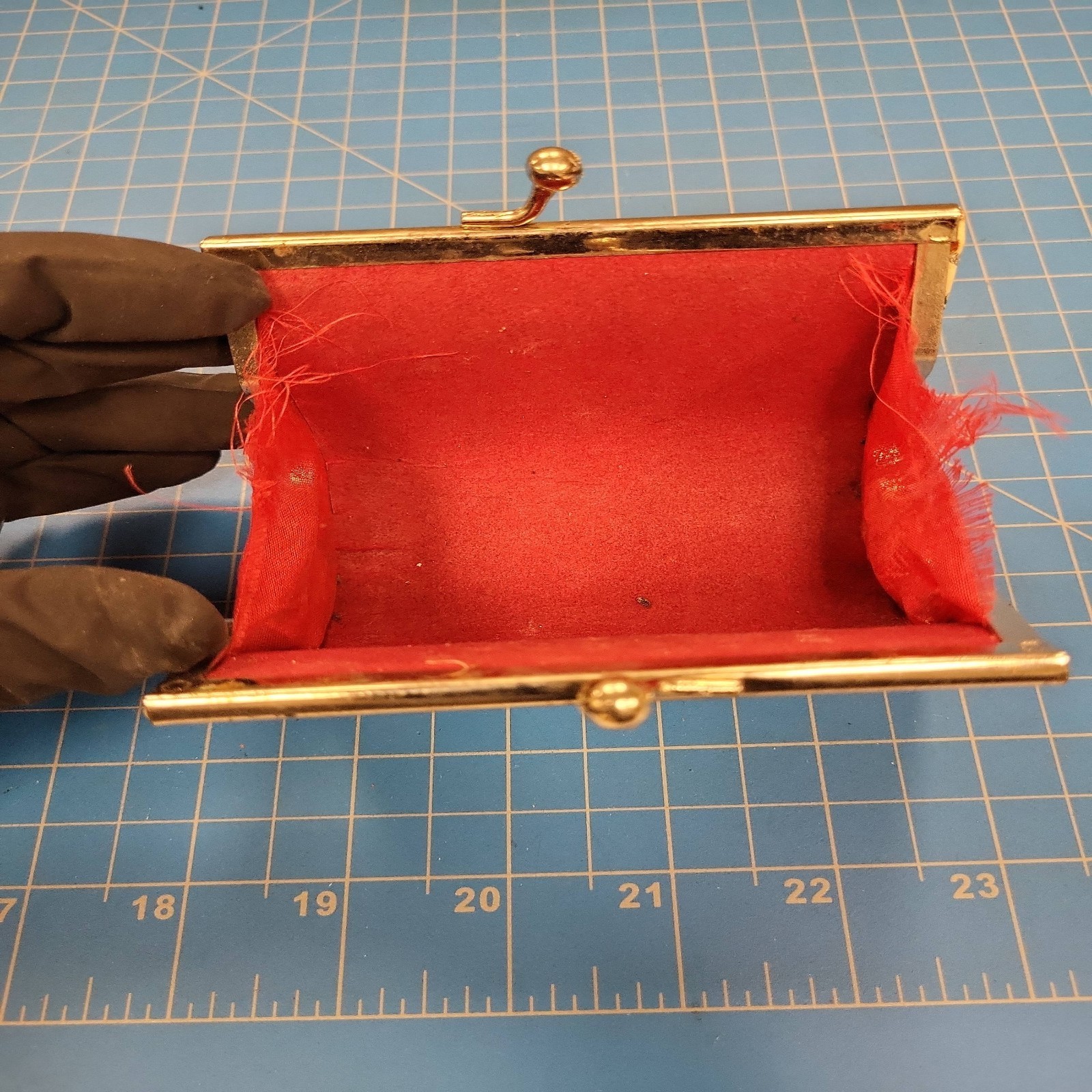 Vintage 100 Dollar Bill Print Coin Purse Kiss Lock Clasp Retro Novelty Red Linin