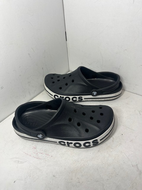 Crocs Bayaband Black Strapped Clogs Women 9 Men 7 Unisex