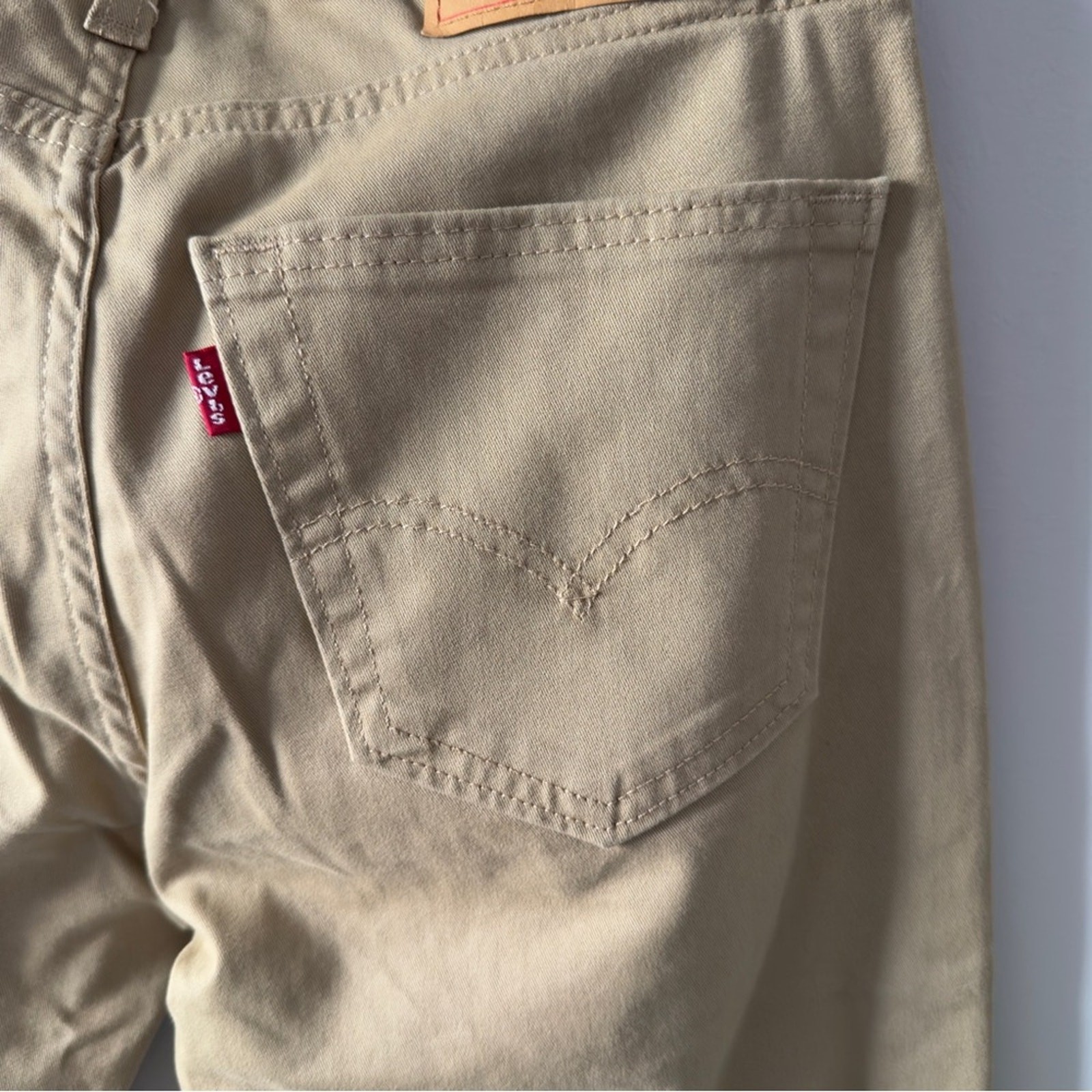 Levi’s 511 Slim All Seasons Tech Pants Tan Straight-Leg Stretch 28×30 Pockets