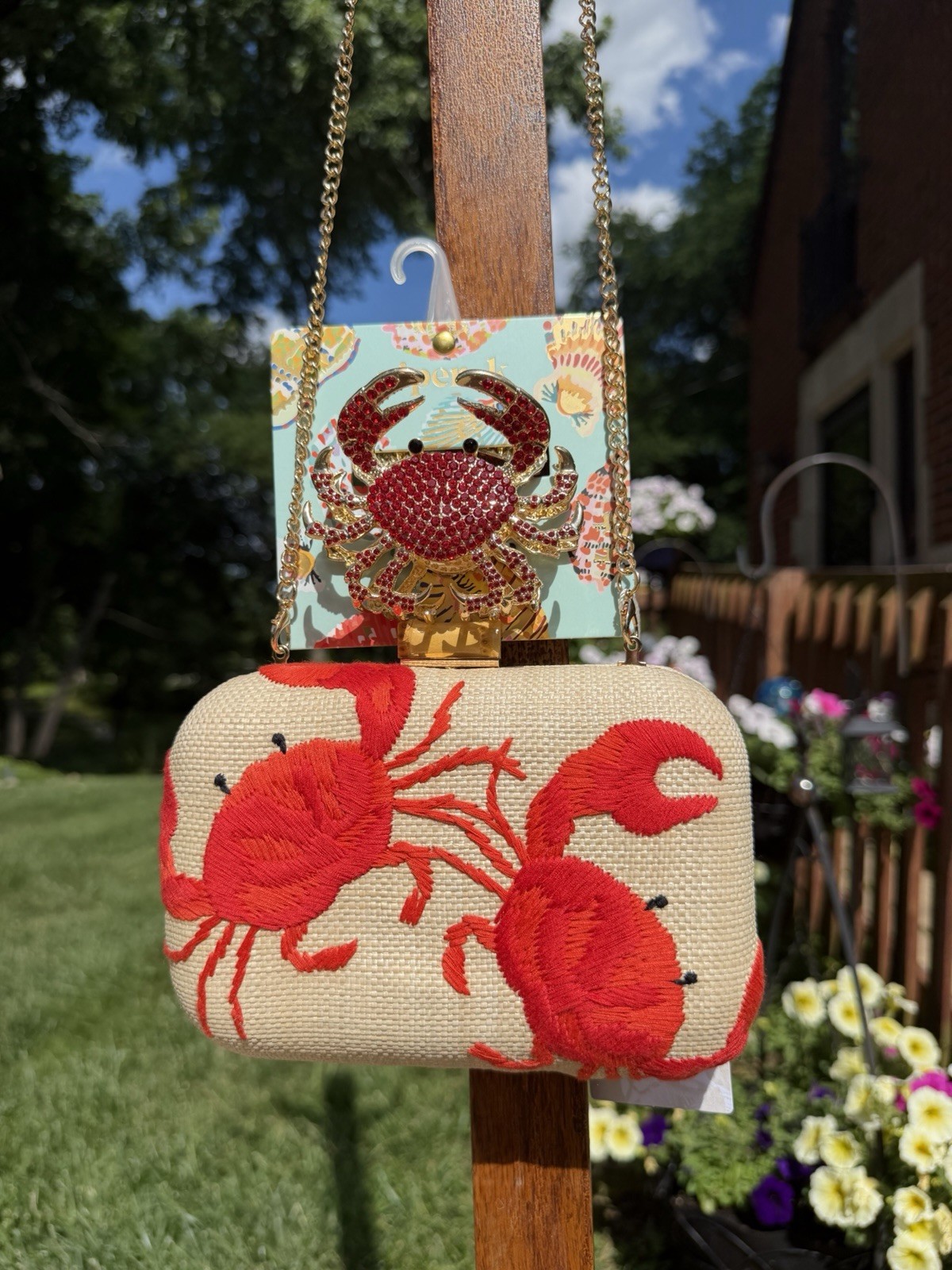 NWT Tommy Bahama Embroidered Crab Clutch Bag Purse w/ Rhinestoned Crab Hair Clip