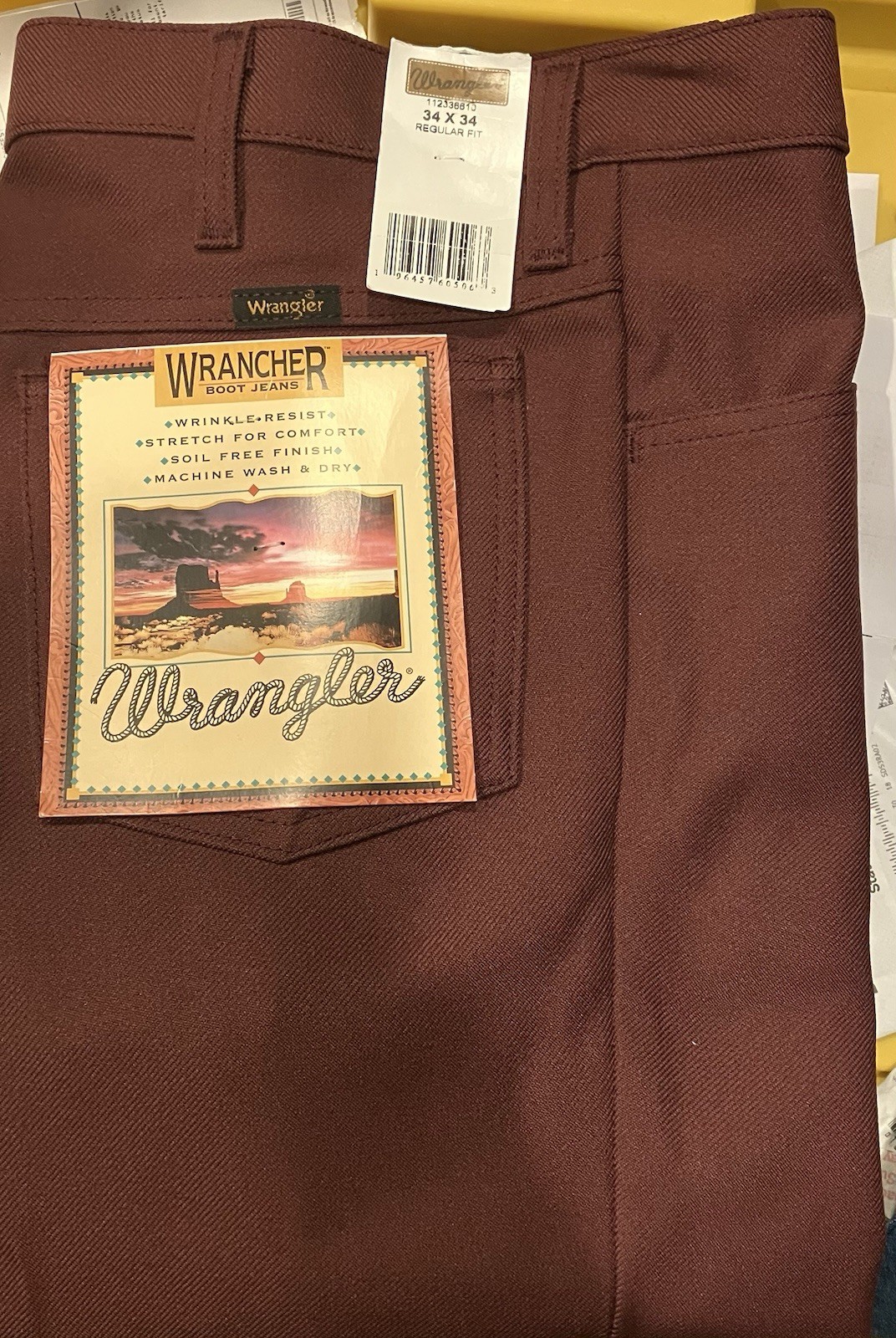 34×34 Wrangler Wrancher Regular Fit
