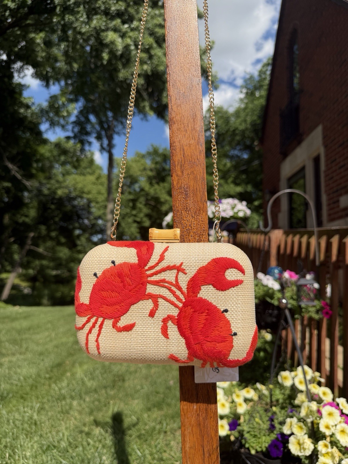 NWT Tommy Bahama Embroidered Crab Clutch Bag Purse w/ Rhinestoned Crab Hair Clip