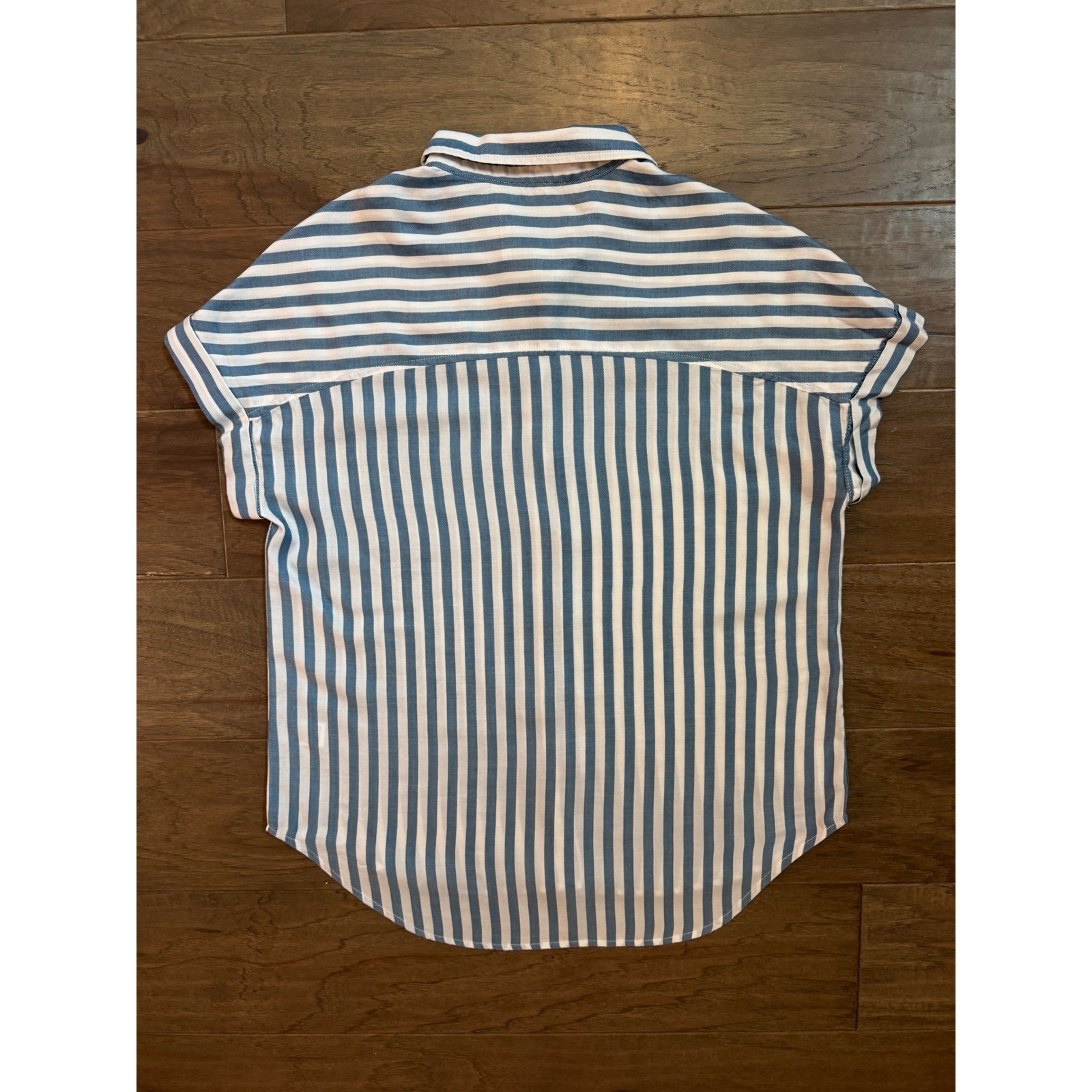 Lola River Womens Blue White Striped Tencel Short Sleeve Button Down Shirt M