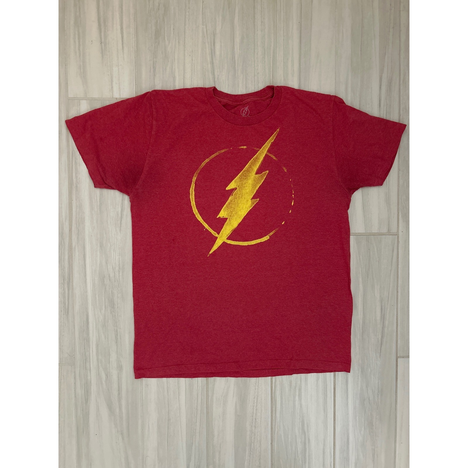 DC Comics The Flash T-Shirt Mens Medium Red Gold Lightning Bolt Graphic Tee