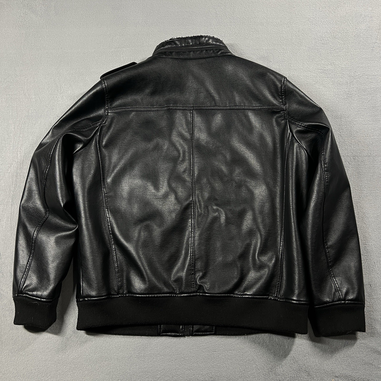 Levis Jacket Mens XL Black Faux Leather Insulated Sherpa Lined Bomber Moto