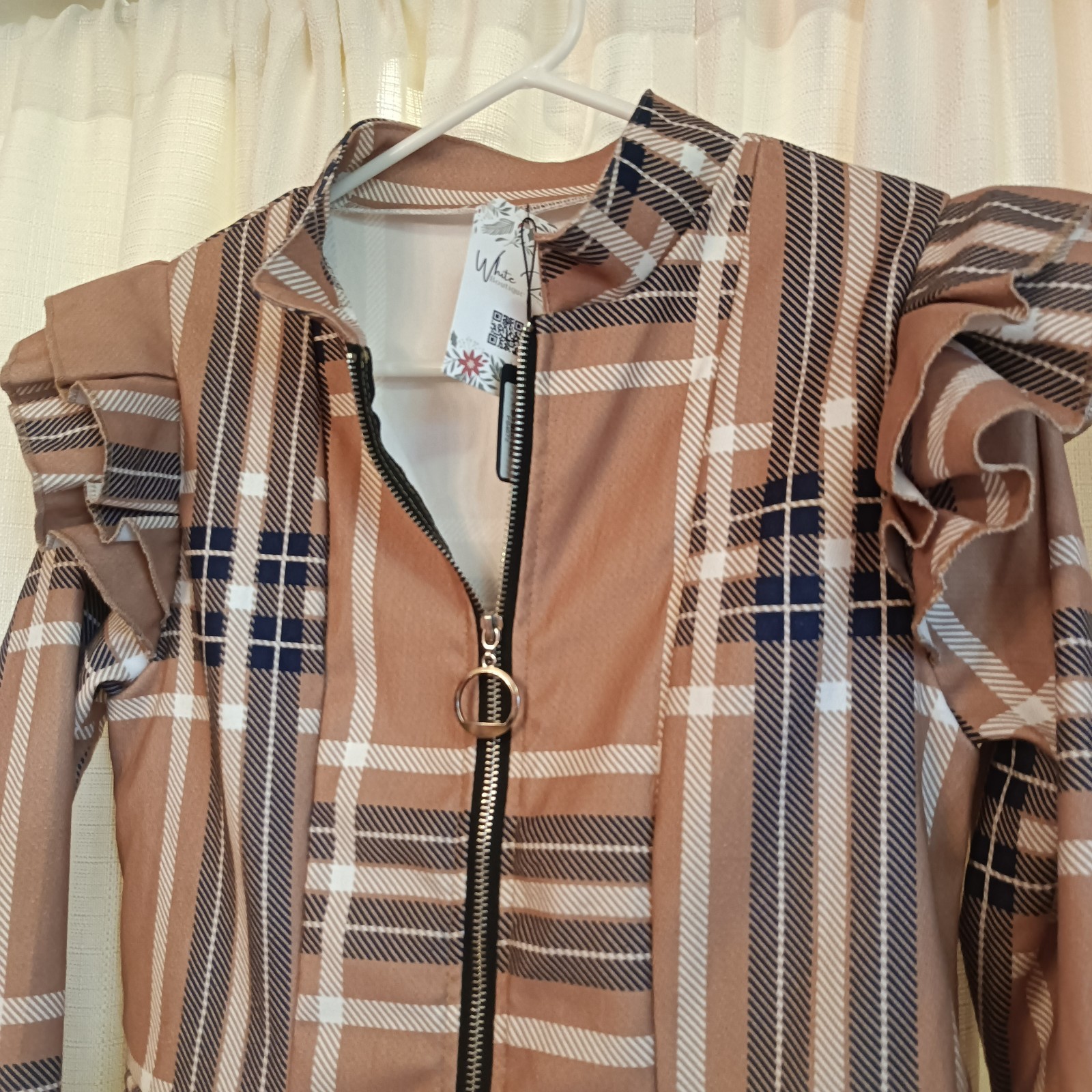 NWT White River Boutique Women’s Size S Blue/Beige/White/Plaid Babe Jacket