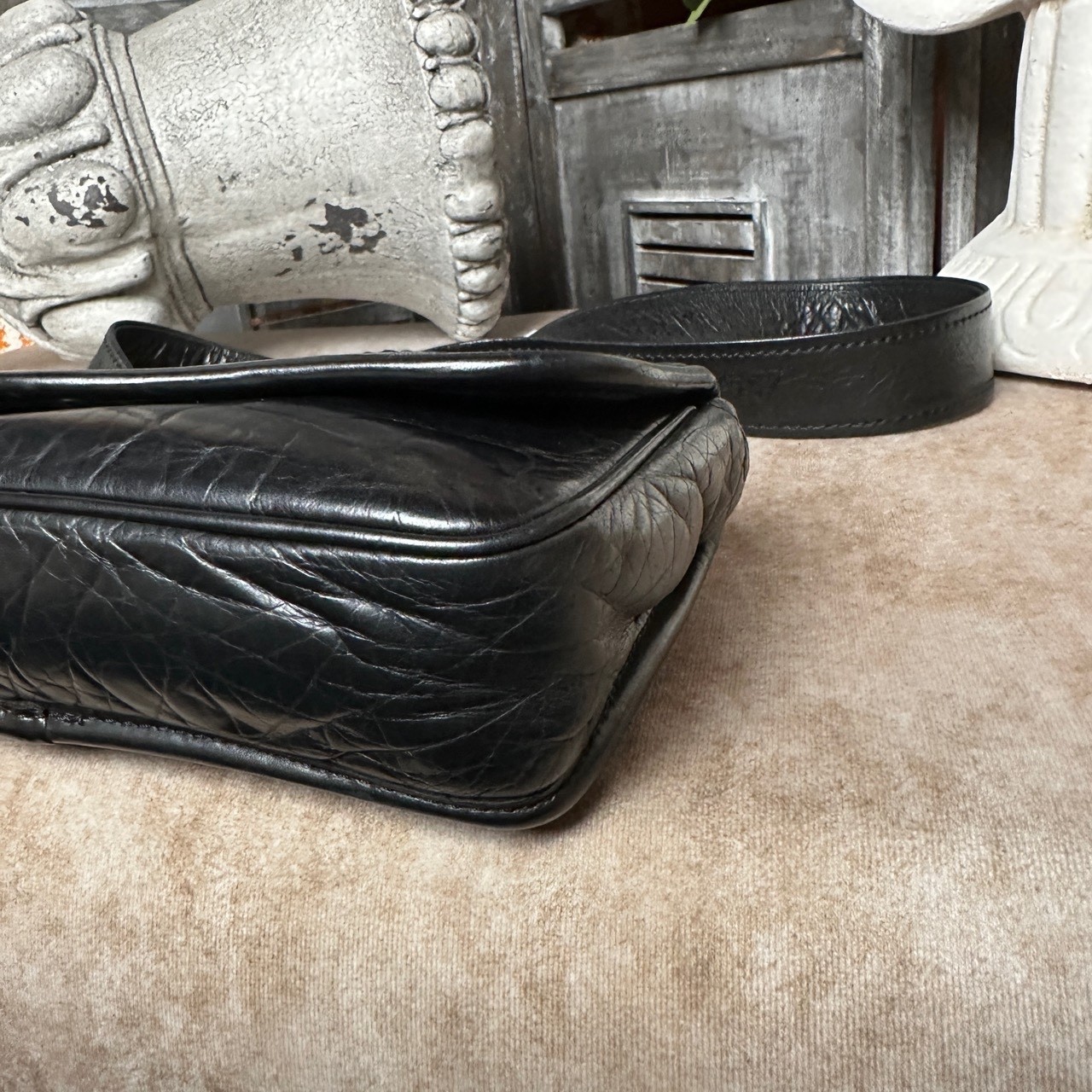 Chanel Pre-Owned Authentic Luxury Handbag Silver Free Tracked Shipping