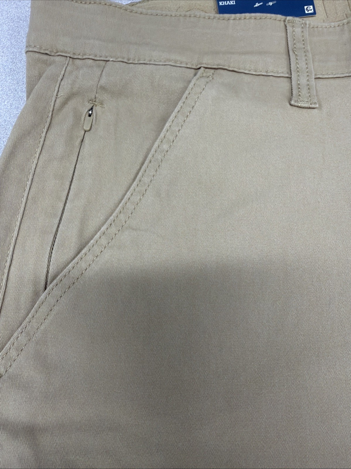 Men’s Iron Co Stretch Cargo Shorts, Khaki Size 44, Regular Fit