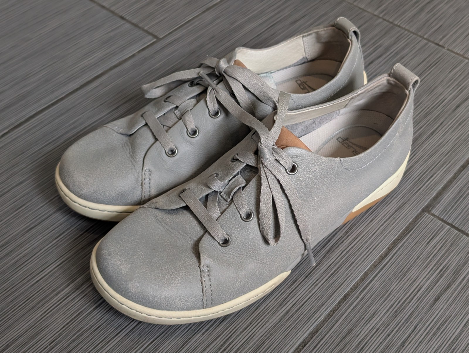 Dansko Gray Leather Lace-Up Renae Sneakers Casual Shoes EU 38 US Women’s 7.5/8