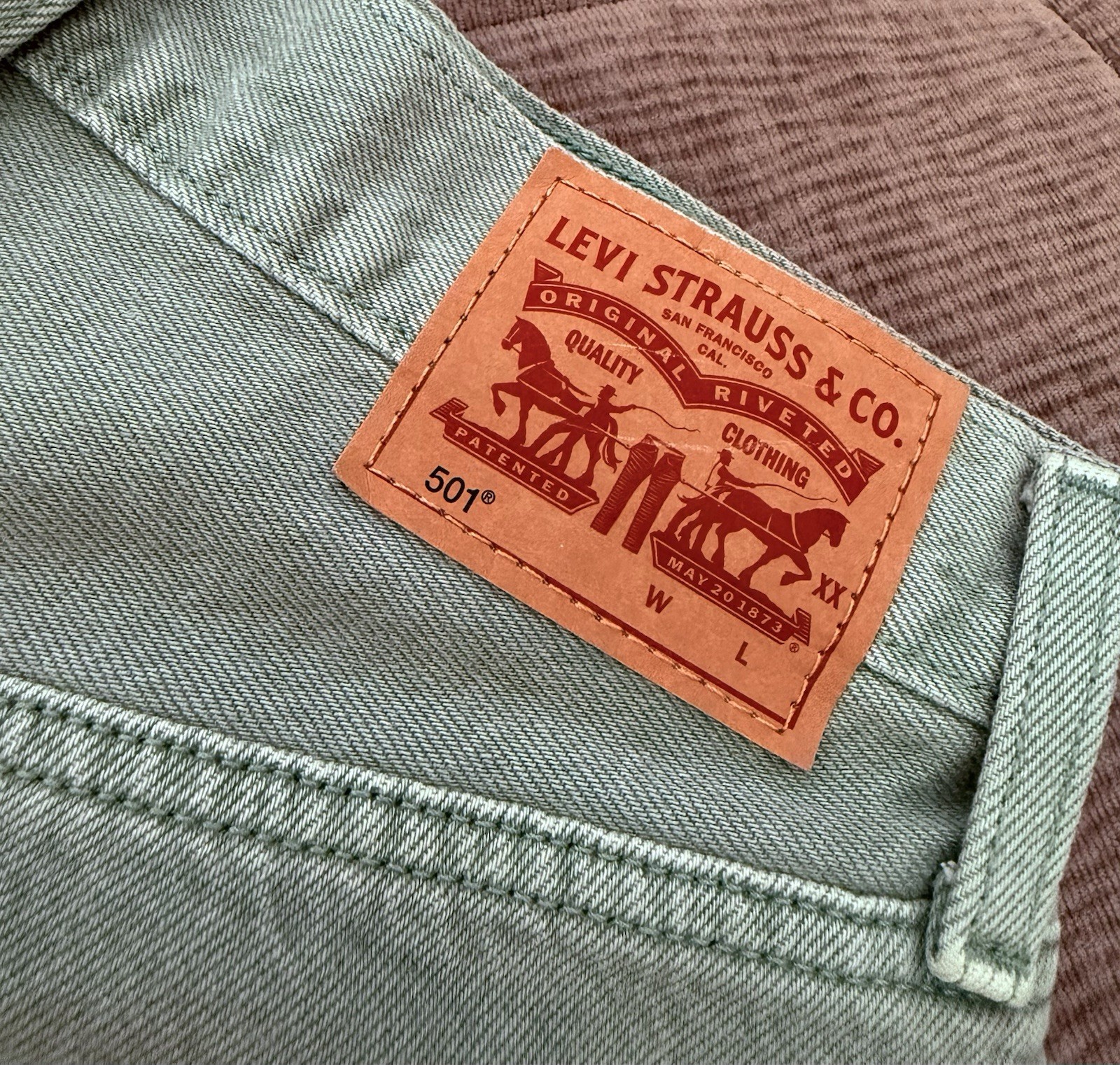Levi’s 501 Women’s High-Rise Light Wash Green Denim Cut Off Shorts W25