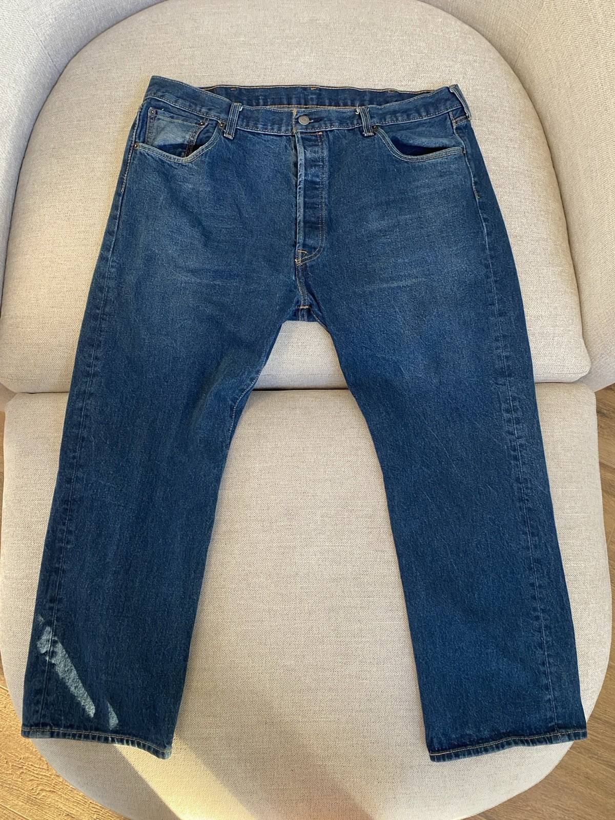 501 Levi’s 42×30 Men’s Blue Denim Straight Jeans Regular Fit Button Fly