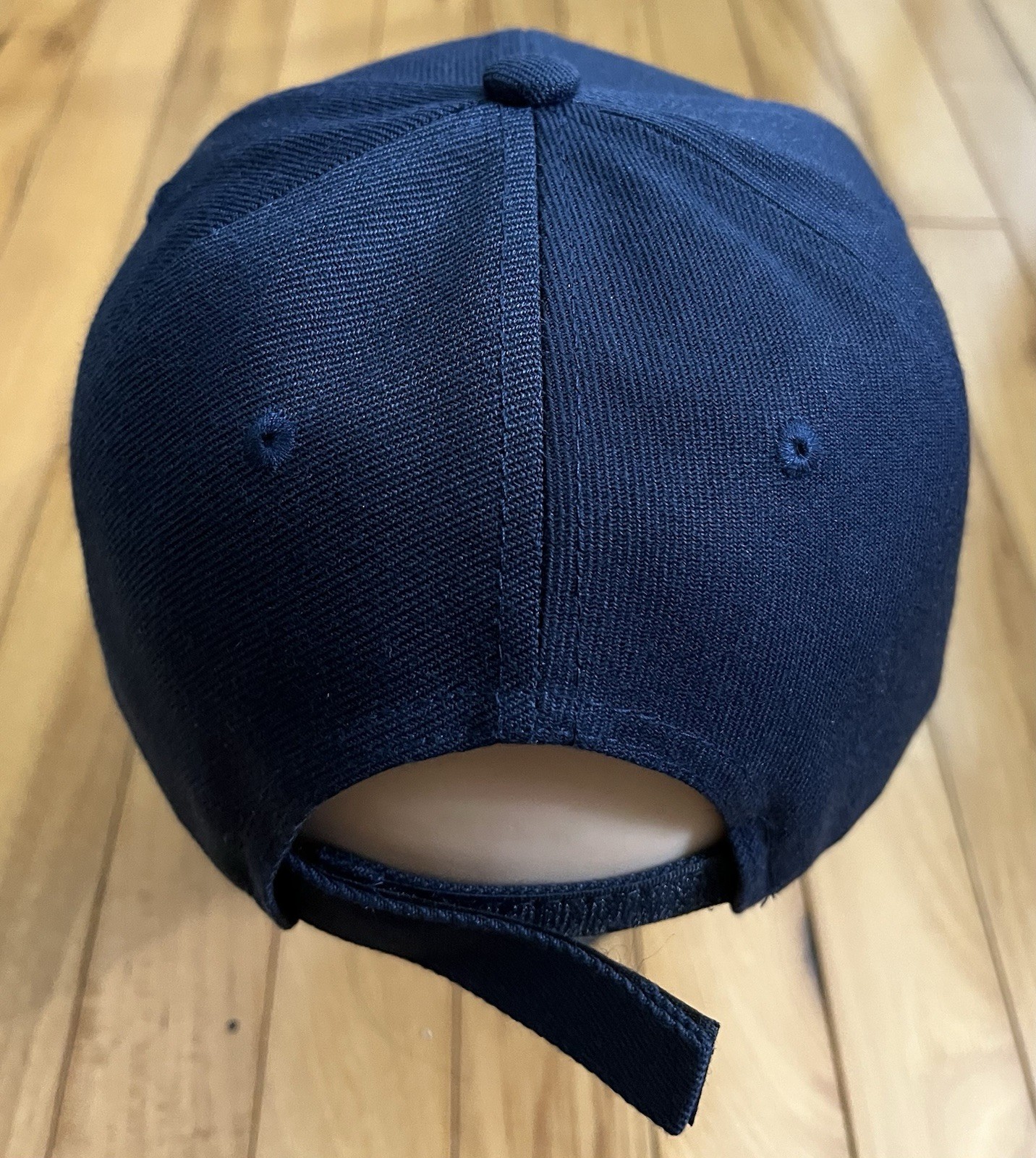Golf-Ping Baseball Cap. Hat. *** A hat worth more than its price.