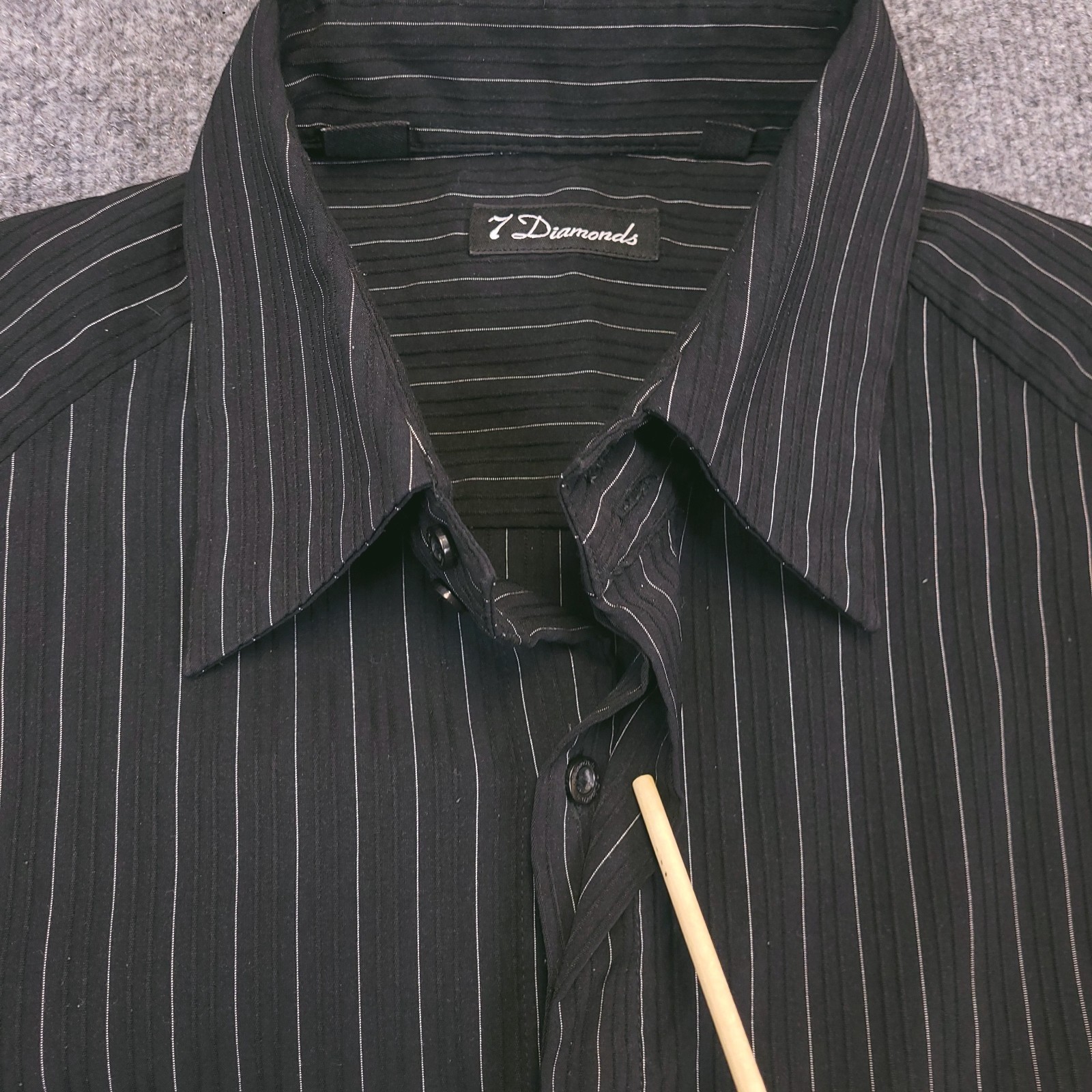 7D 7 Damonds Button Up Mens L Black White Stripe Stretch Tonal Raised Ribbing