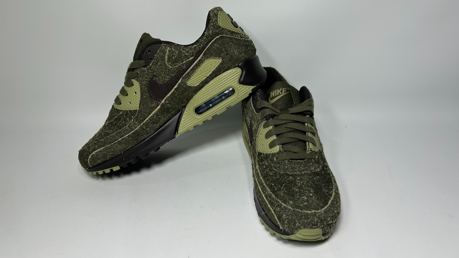 Nike Air Max 90 Premium Skunk Men’s Size 11 Cargo Khaki HV6663-300
