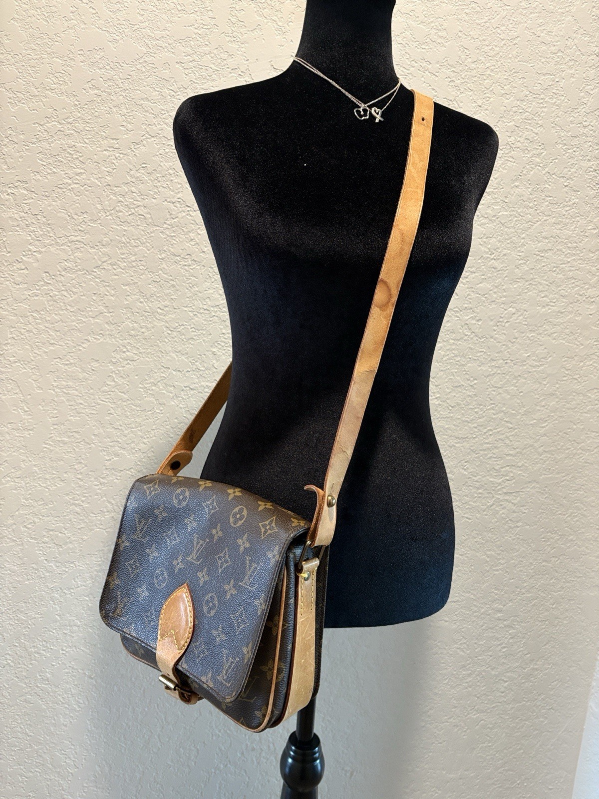 Louis Vuitton SL8965 Cartouchiere MM Brown Monogram Crossbody Bag