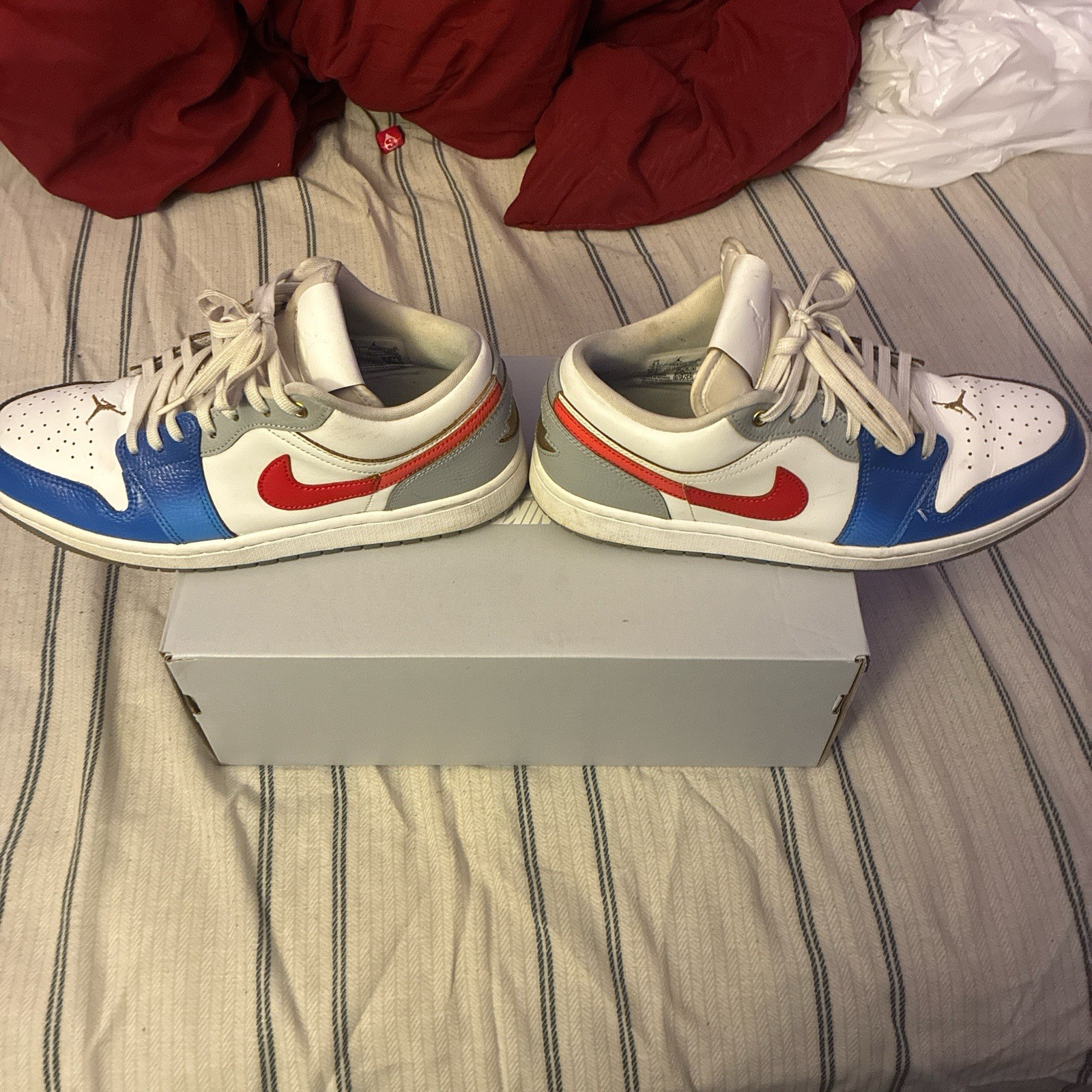 Jordan Air Jordan 1 Low SE Philippines White/Blue/Red Leather Style FN8901-164